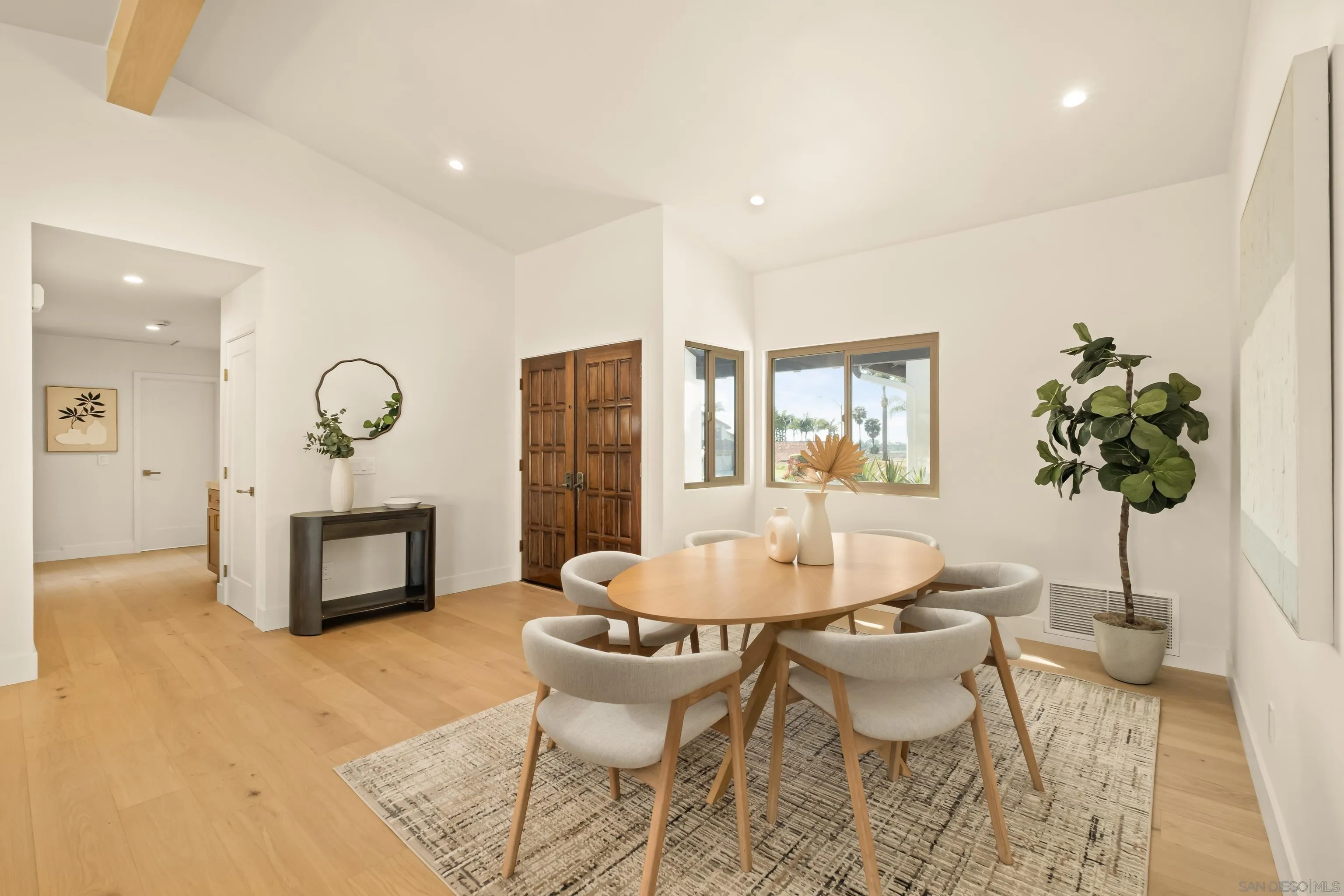 https://cdn.realtyfeed.com/cdn/127/260005227/6ac77627a8c987bccdbdb25cf3f6c63d.webp