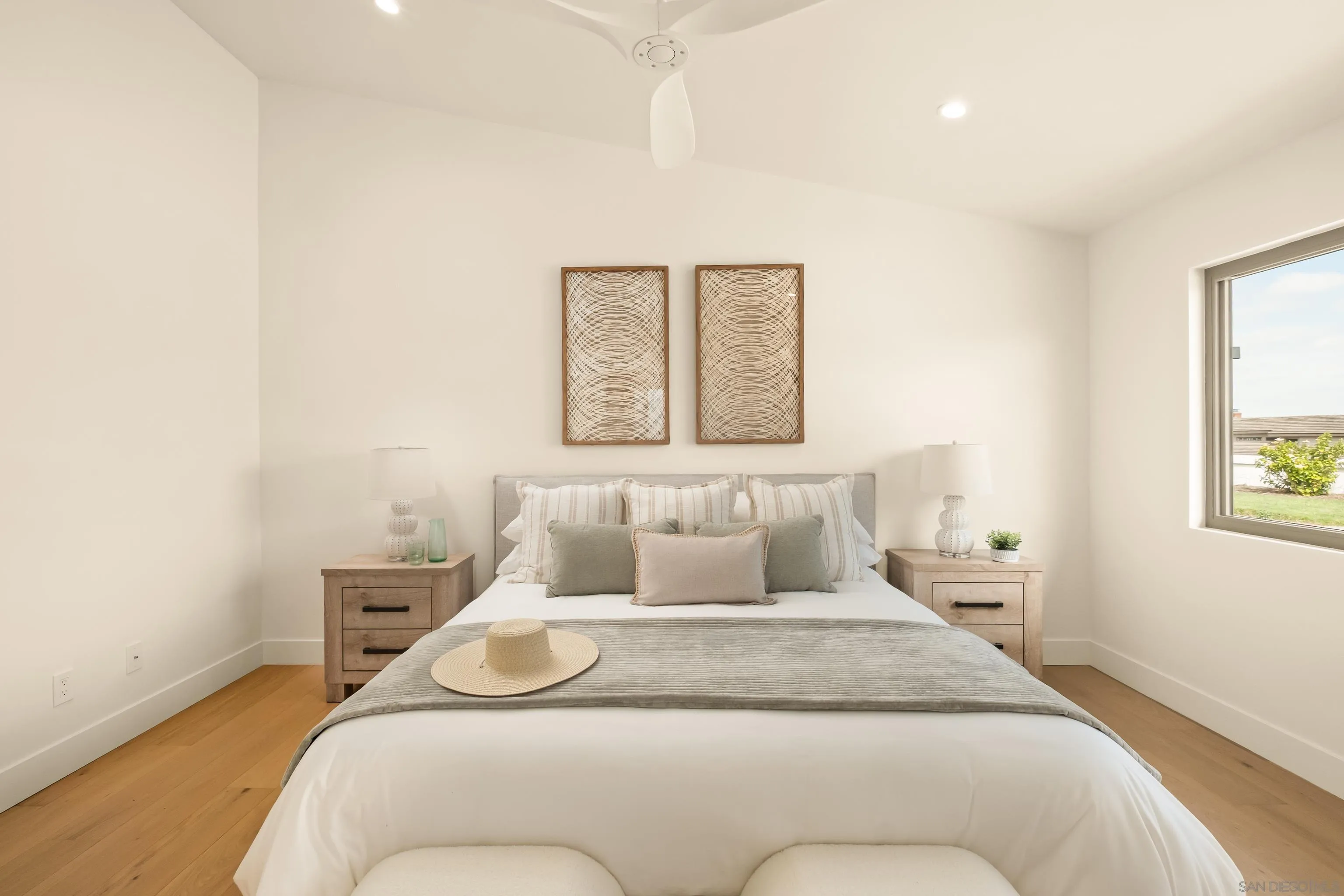 https://cdn.realtyfeed.com/cdn/127/260005227/9c953baefdb4386b5cd88f21982fd962.webp