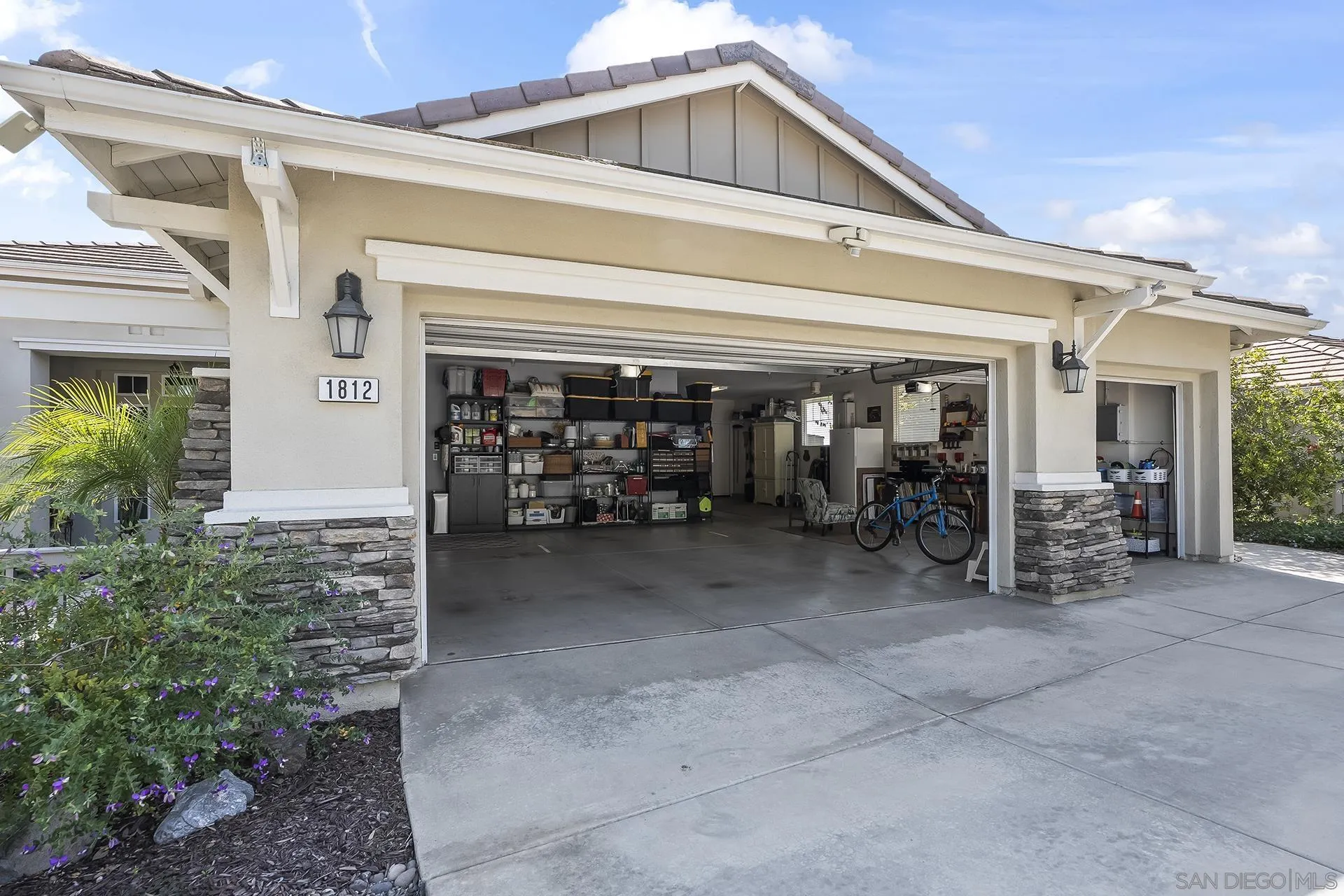 https://cdn.realtyfeed.com/cdn/127/260005232/0ab21c0bd2869bc22757817e5f4975ba.webp