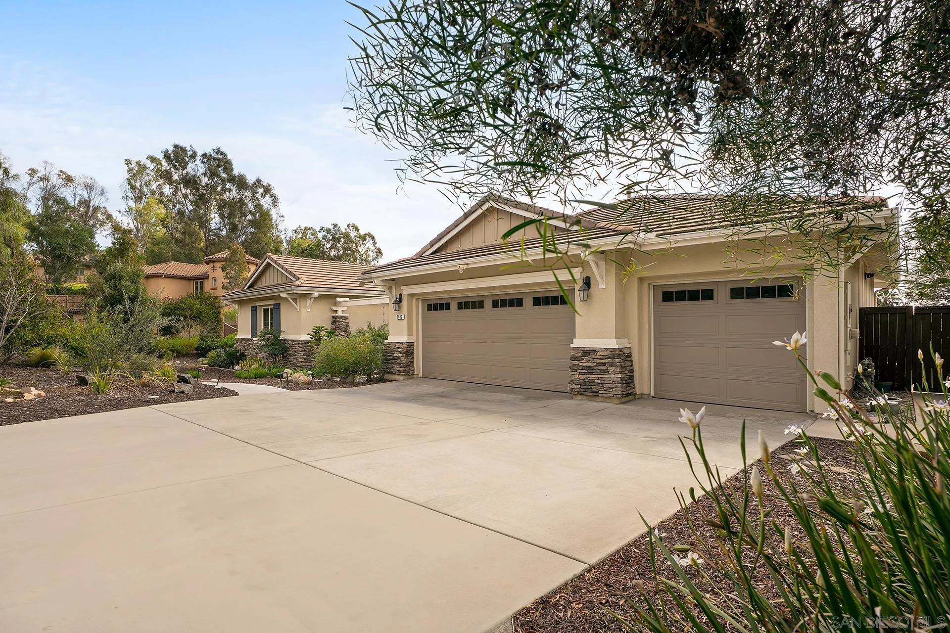 https://cdn.realtyfeed.com/cdn/127/260005232/66f26881605554e87d2bdd11f2ba1839.webp