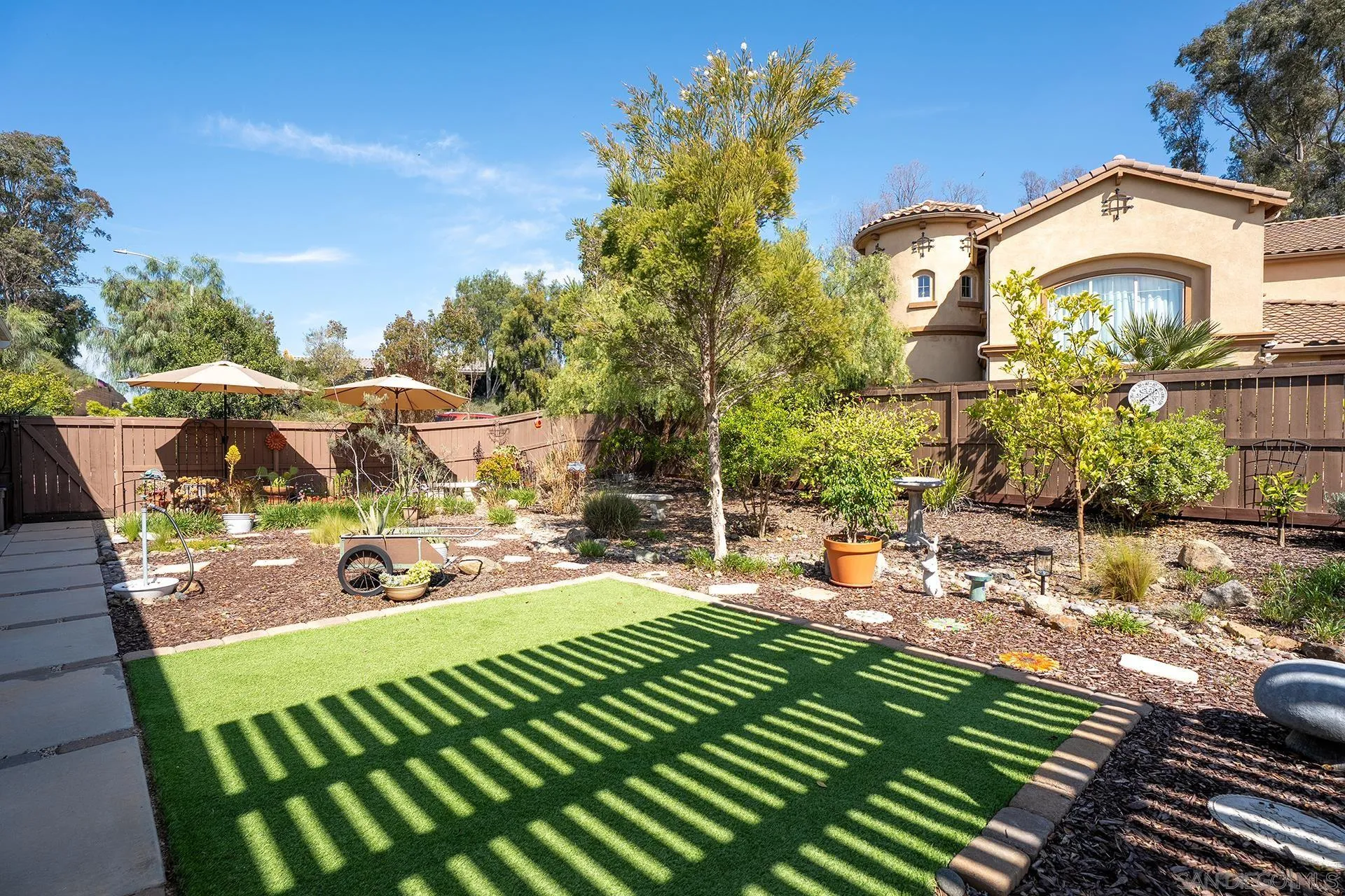 https://cdn.realtyfeed.com/cdn/127/260005232/ed3097ccde40461b3007dd5191102c97.webp