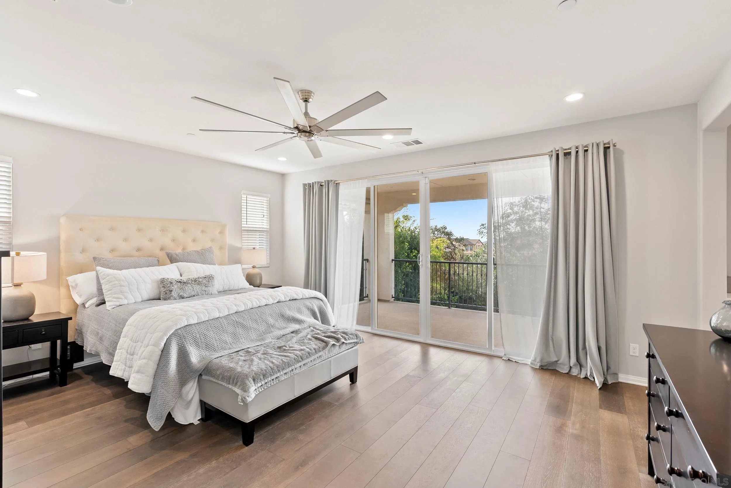 https://cdn.realtyfeed.com/cdn/127/260005234/5b319b64d43ee558320baacd25c1d854.webp