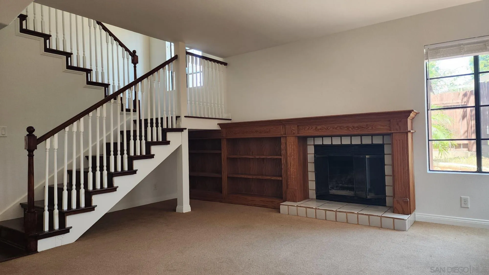 https://cdn.realtyfeed.com/cdn/127/260005238/af7c8fac5f21c962a2b13bbac07870f0.webp
