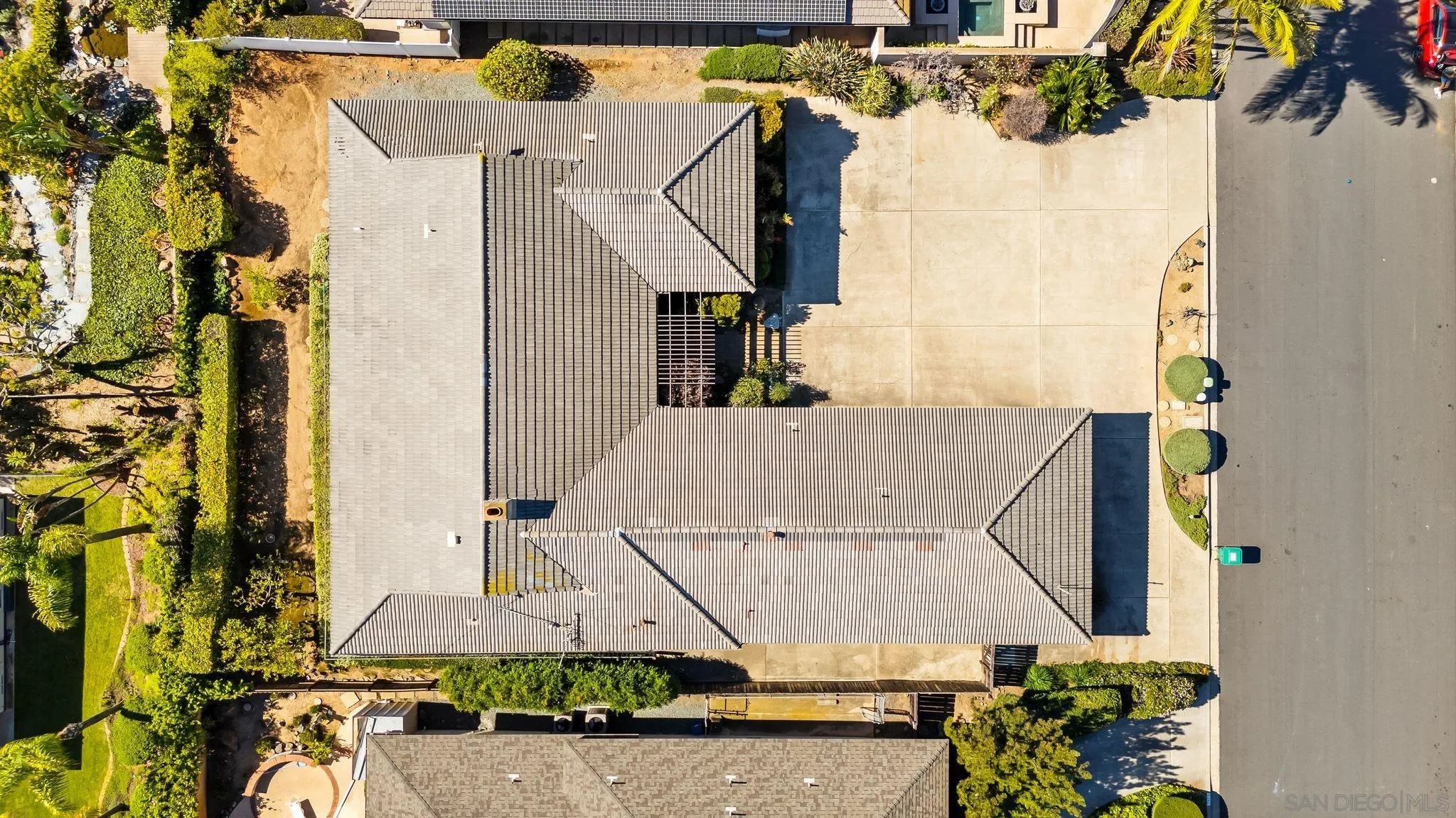 https://cdn.realtyfeed.com/cdn/127/260005239/7eadf2c0e7600805b089b72e4831aa84.webp
