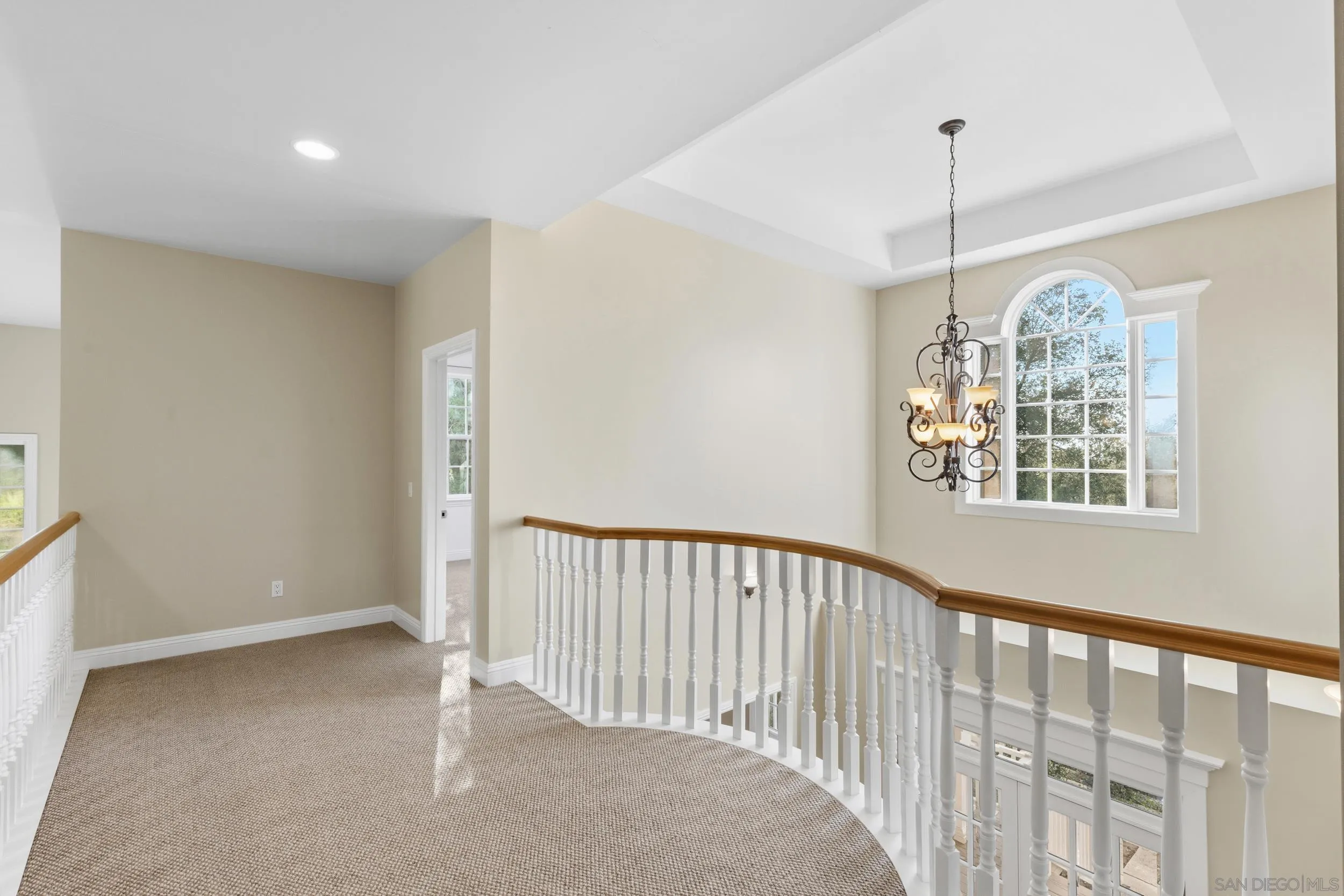 https://cdn.realtyfeed.com/cdn/127/260005241/783303e66b0403367bf3225d8fe6dcc0.webp