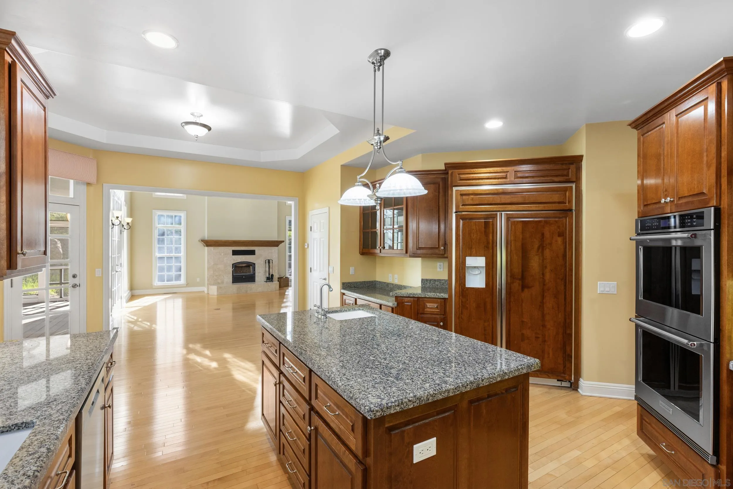 https://cdn.realtyfeed.com/cdn/127/260005241/919d994b94064ccea059c2d2790d0605.webp