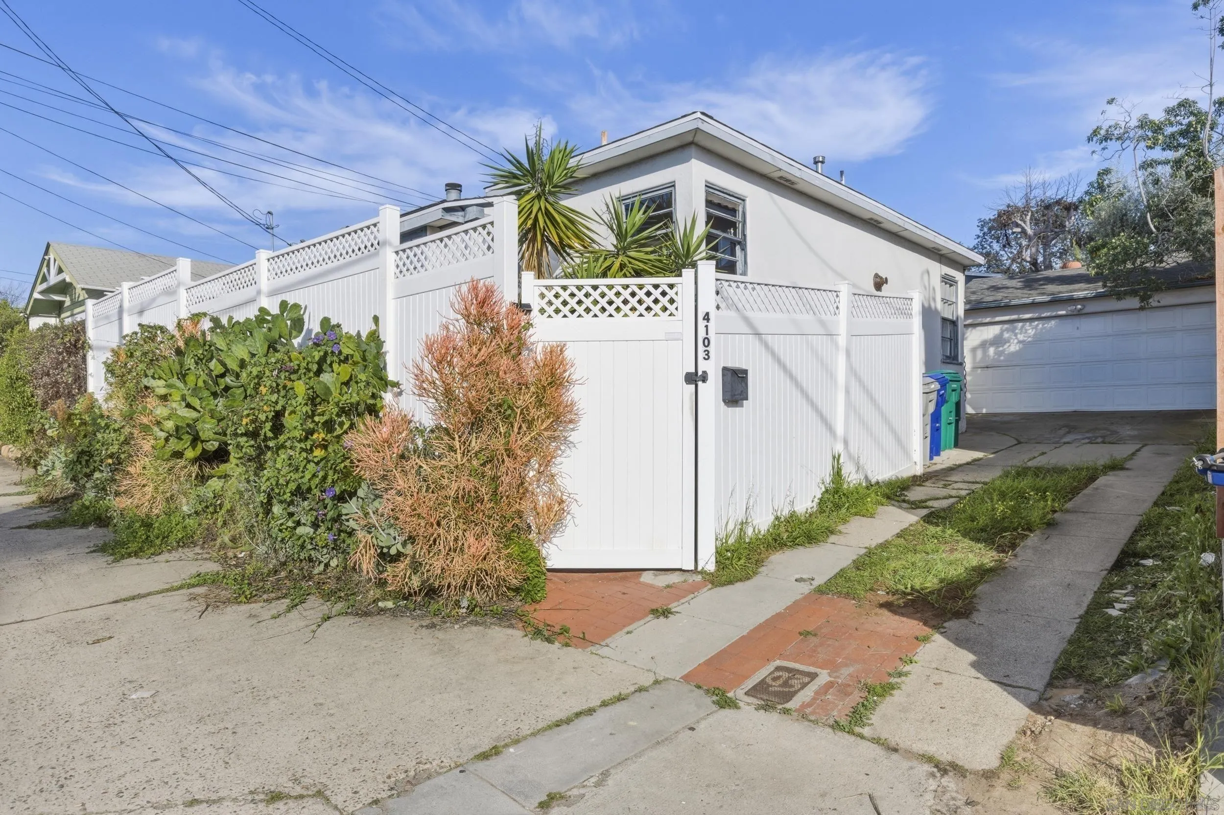 https://cdn.realtyfeed.com/cdn/127/260005242/000bb6f98fdb2494fb0296e3a84de1df.webp