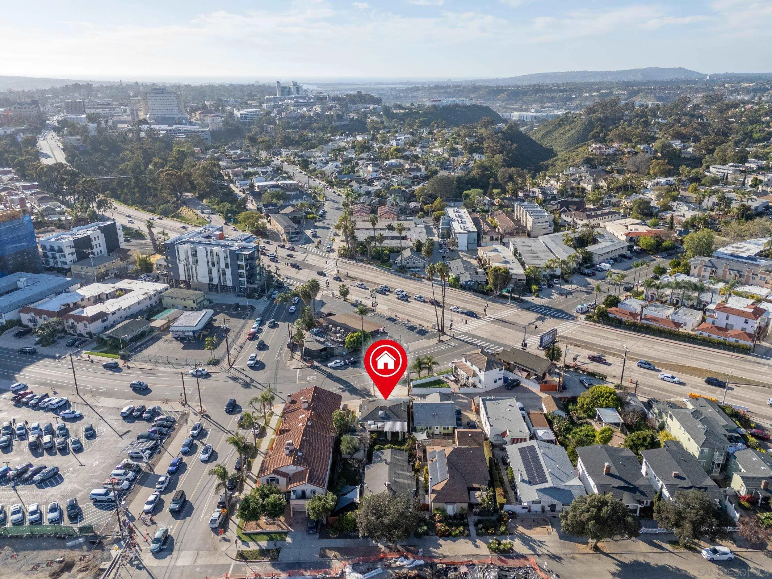 https://cdn.realtyfeed.com/cdn/127/260005242/8838fdeca53acd4c00c3db6eb2f15ec5.webp