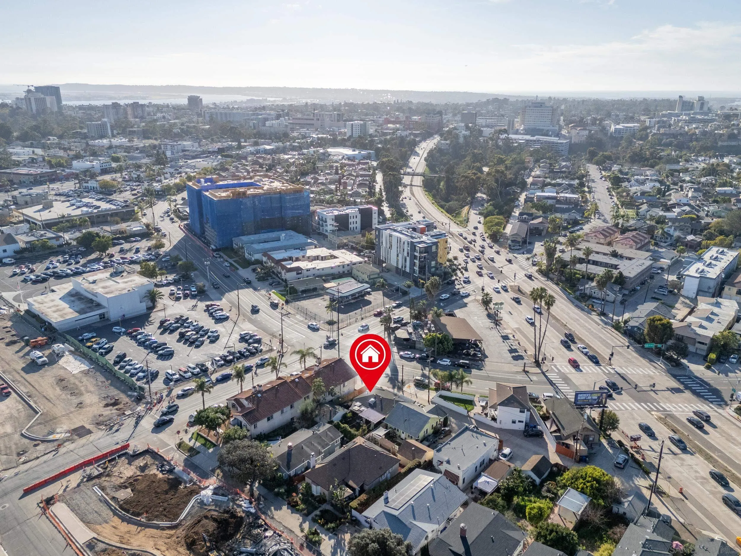 https://cdn.realtyfeed.com/cdn/127/260005242/989d98173fb7e83950531a34b8d8c445.webp