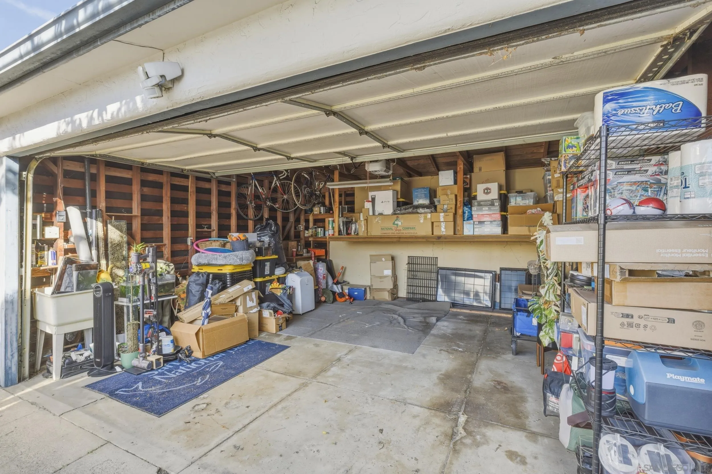 https://cdn.realtyfeed.com/cdn/127/260005242/fe5911d1ed72a07646cd58b64774f487.webp