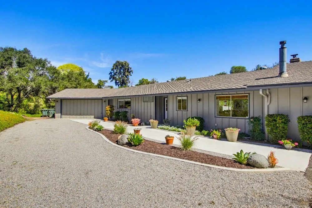 https://cdn.realtyfeed.com/cdn/127/260005246/01d19d8a12fc32a17ad51e3c2668d9d5.webp