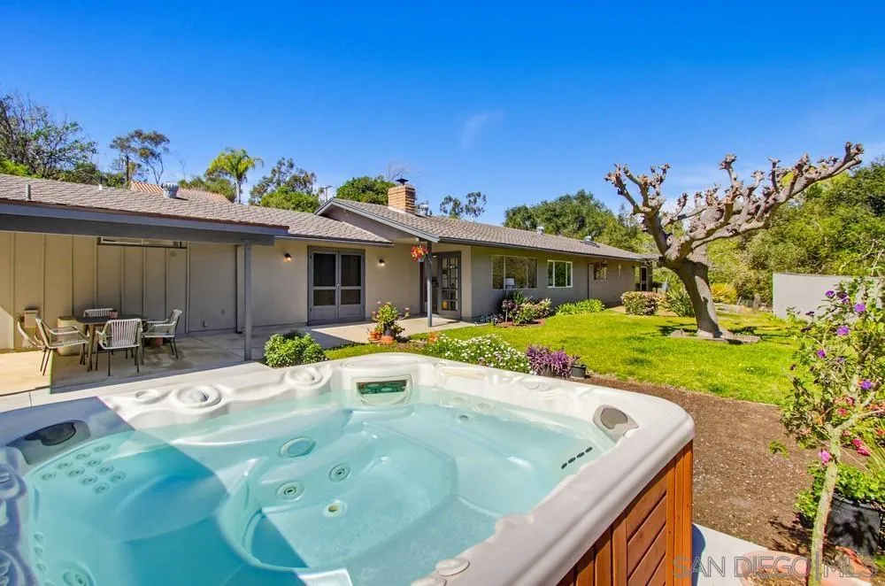 https://cdn.realtyfeed.com/cdn/127/260005246/01ecd35aa759982fc12655f203c22054.webp