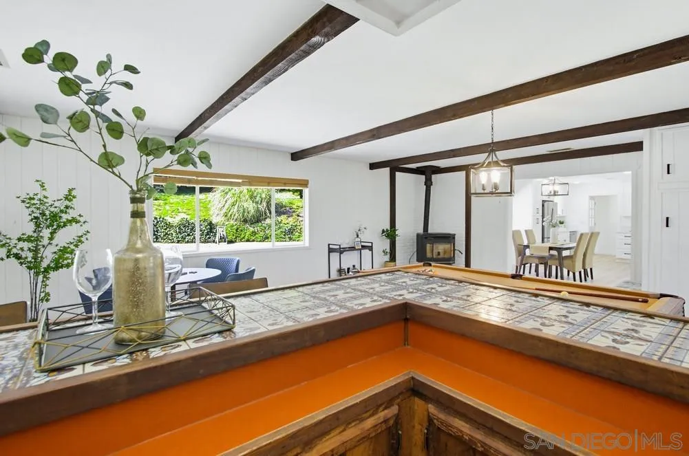 https://cdn.realtyfeed.com/cdn/127/260005246/0682e3a7deebde90abee9a9085323a58.webp