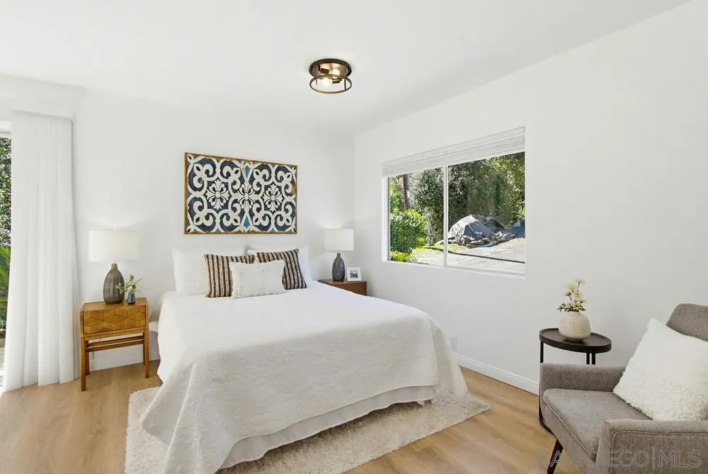 https://cdn.realtyfeed.com/cdn/127/260005246/373d6aa9fcbb0b0a238542b93abfdd75.webp