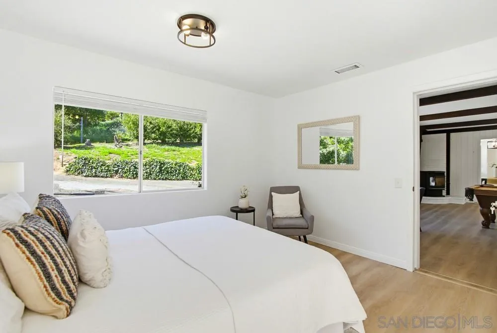 https://cdn.realtyfeed.com/cdn/127/260005246/9ab7d3d47ad50e2eccf6692815e3b175.webp