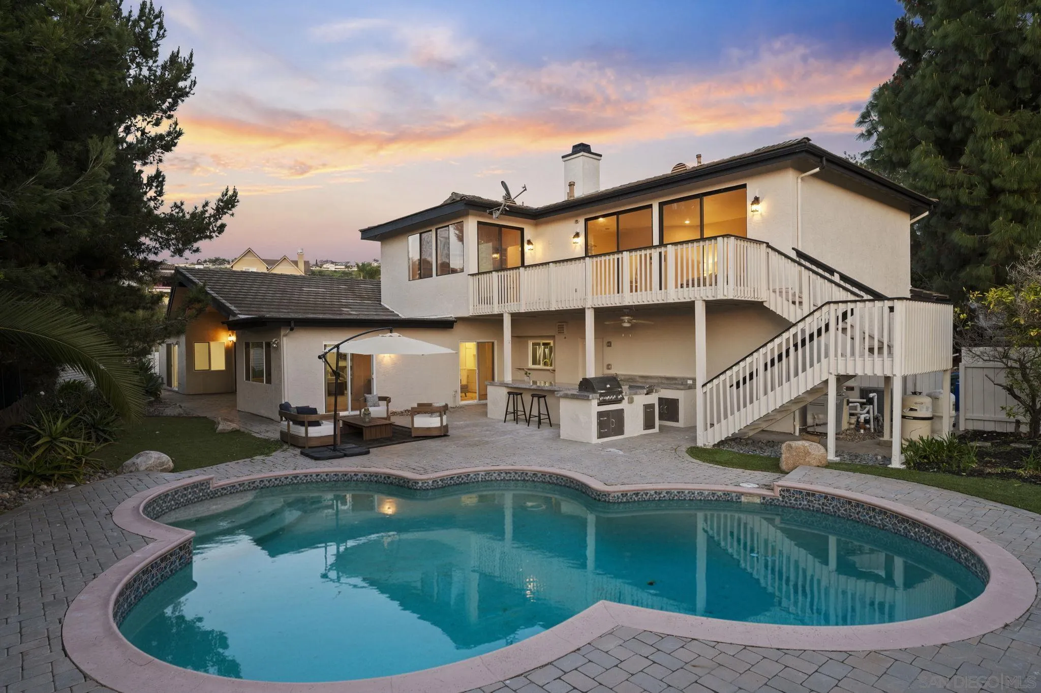 https://cdn.realtyfeed.com/cdn/127/260005249/b7ef36175ed59404fc8db3b04d36b9a5.webp