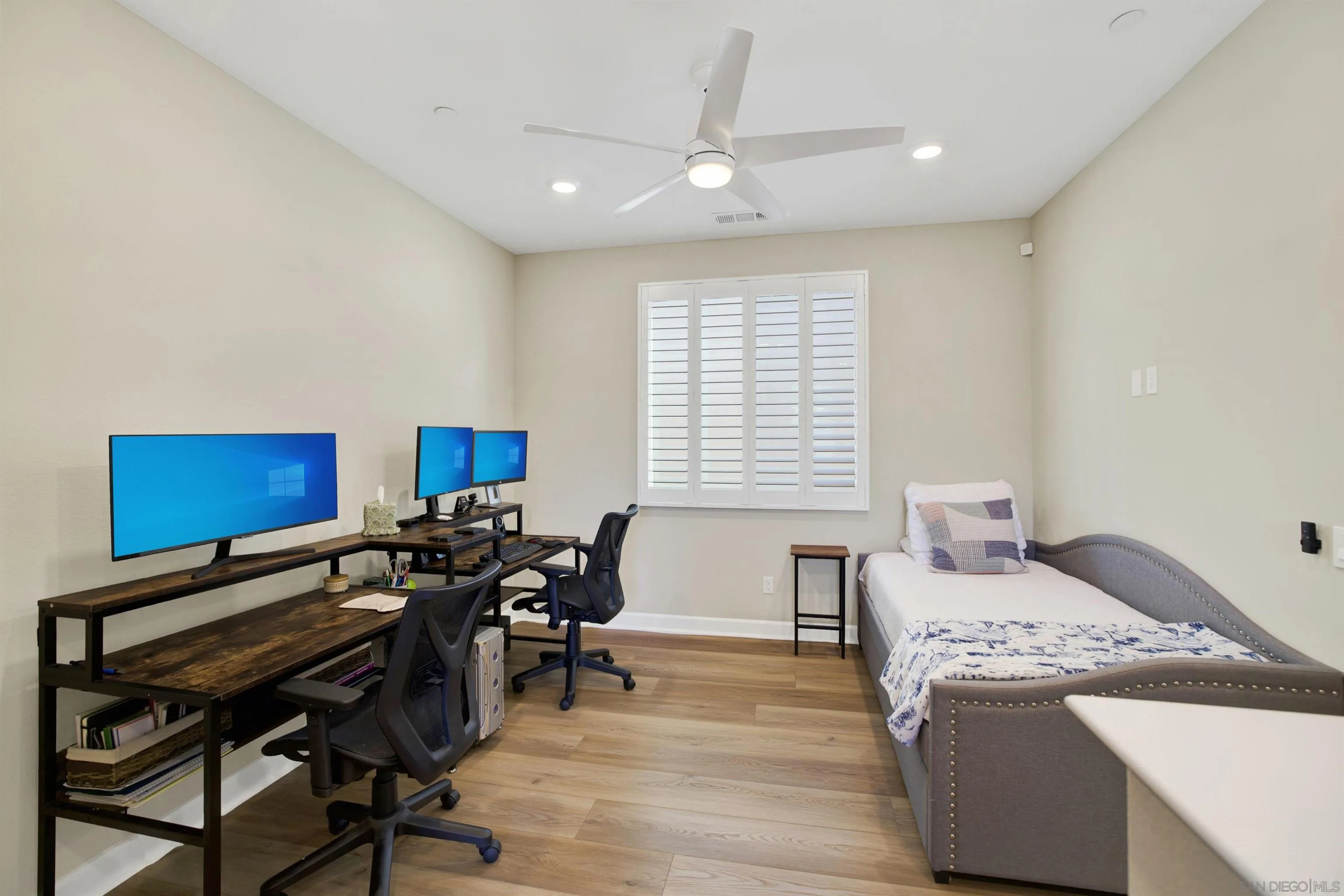 https://cdn.realtyfeed.com/cdn/127/260005257/207a7855b3b9bced96922a9606c83c44.webp