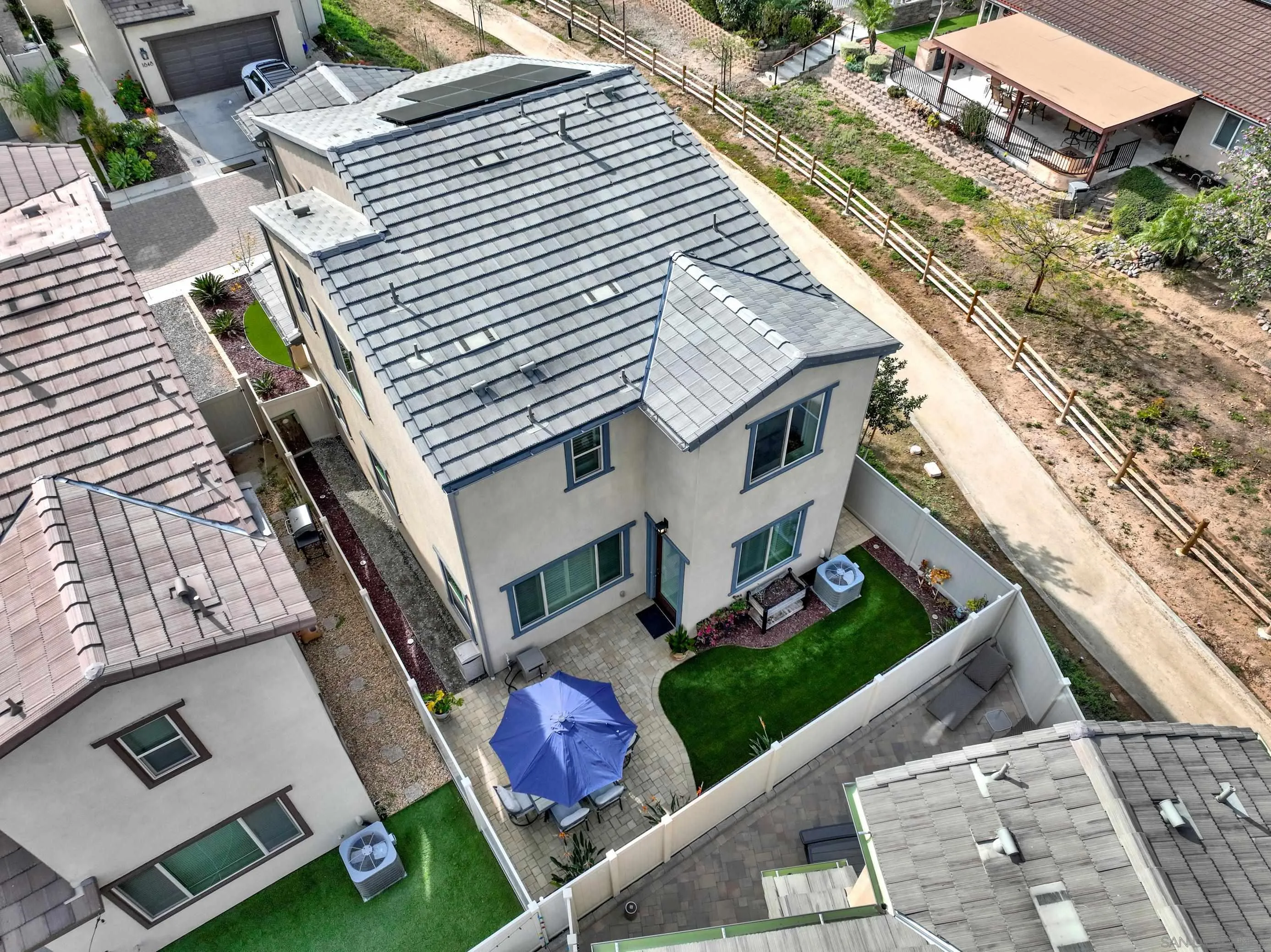 https://cdn.realtyfeed.com/cdn/127/260005257/850457cece4764a843e67a13ab34a5a3.webp