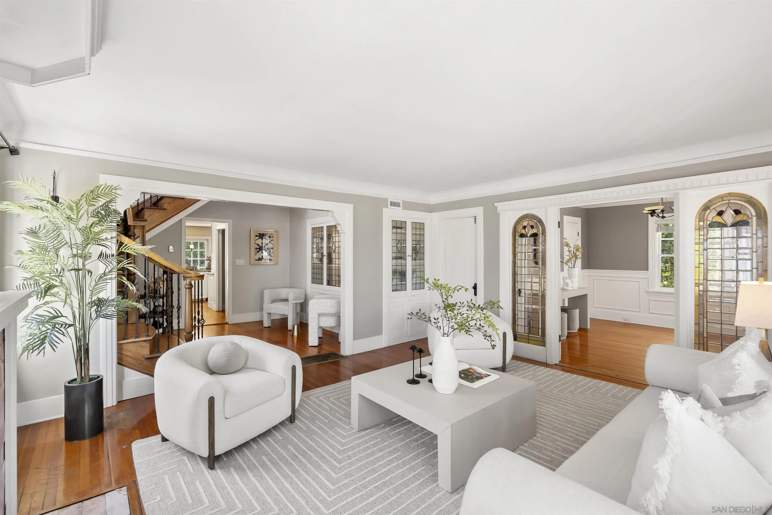 https://cdn.realtyfeed.com/cdn/127/260005258/2960129be25914fcb3230699966c550a.webp