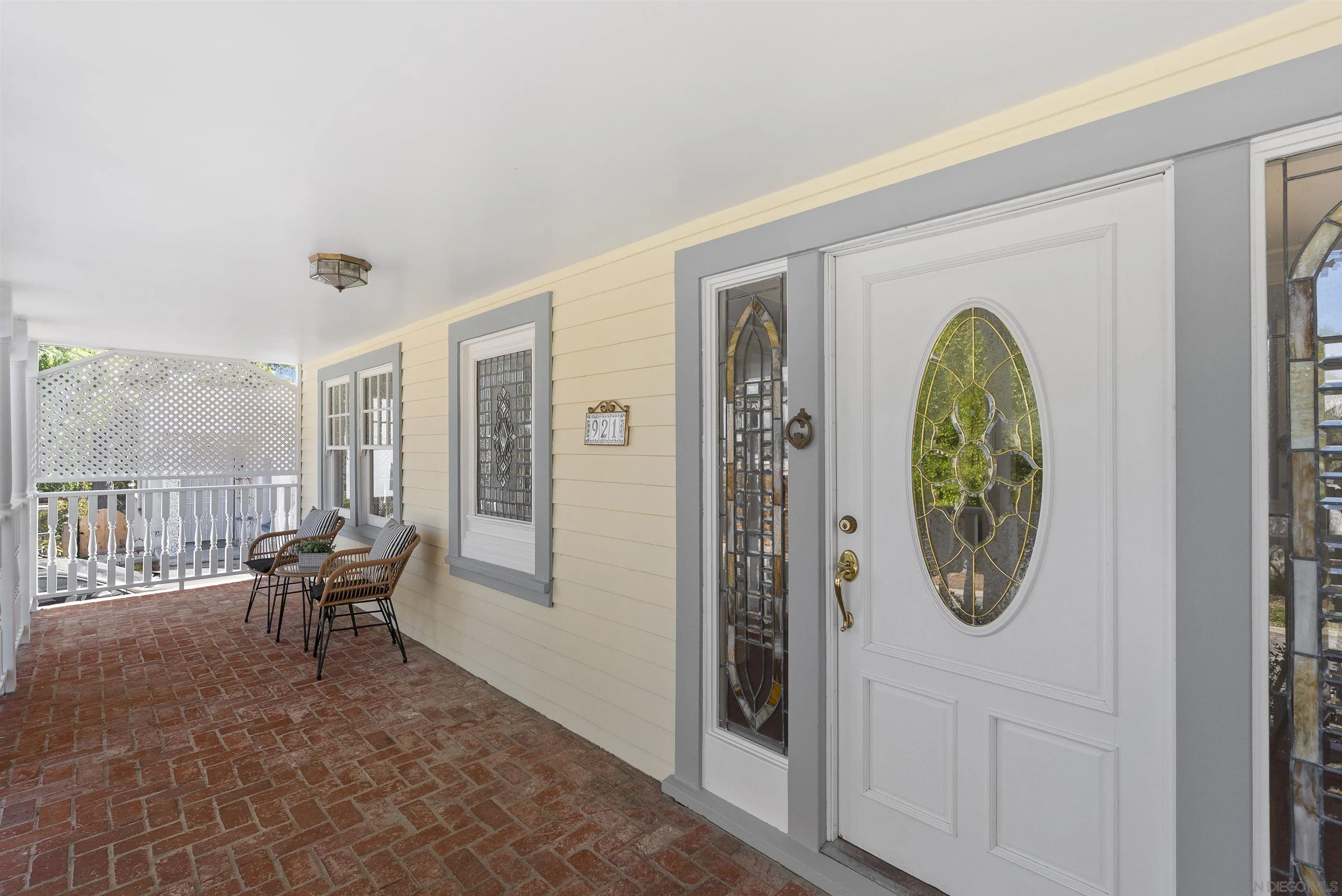 https://cdn.realtyfeed.com/cdn/127/260005258/71fe150f26bd908956e4ad5796491a1c.webp
