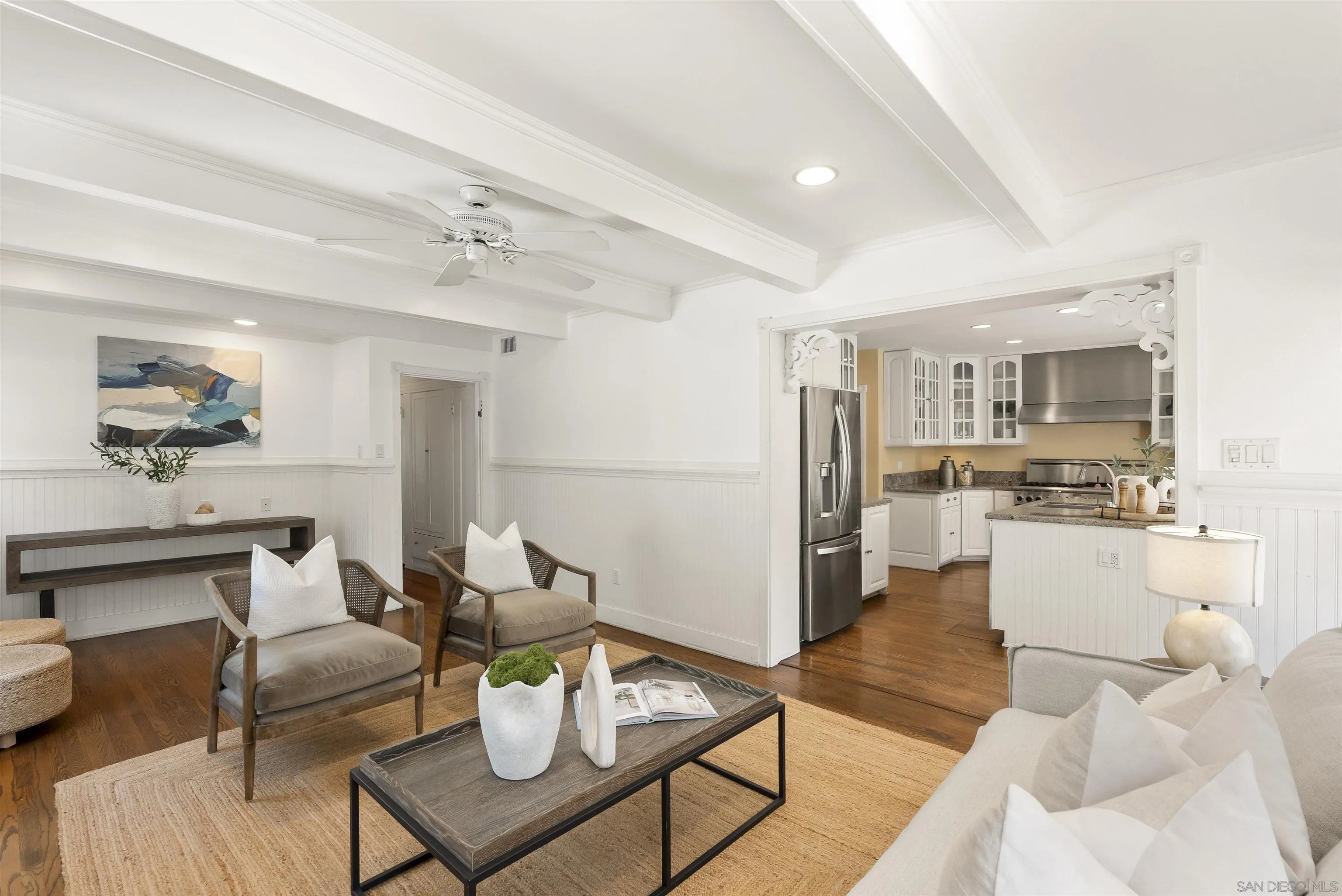 https://cdn.realtyfeed.com/cdn/127/260005258/b2c0b7e01e9c11a9a36201d16b968917.webp