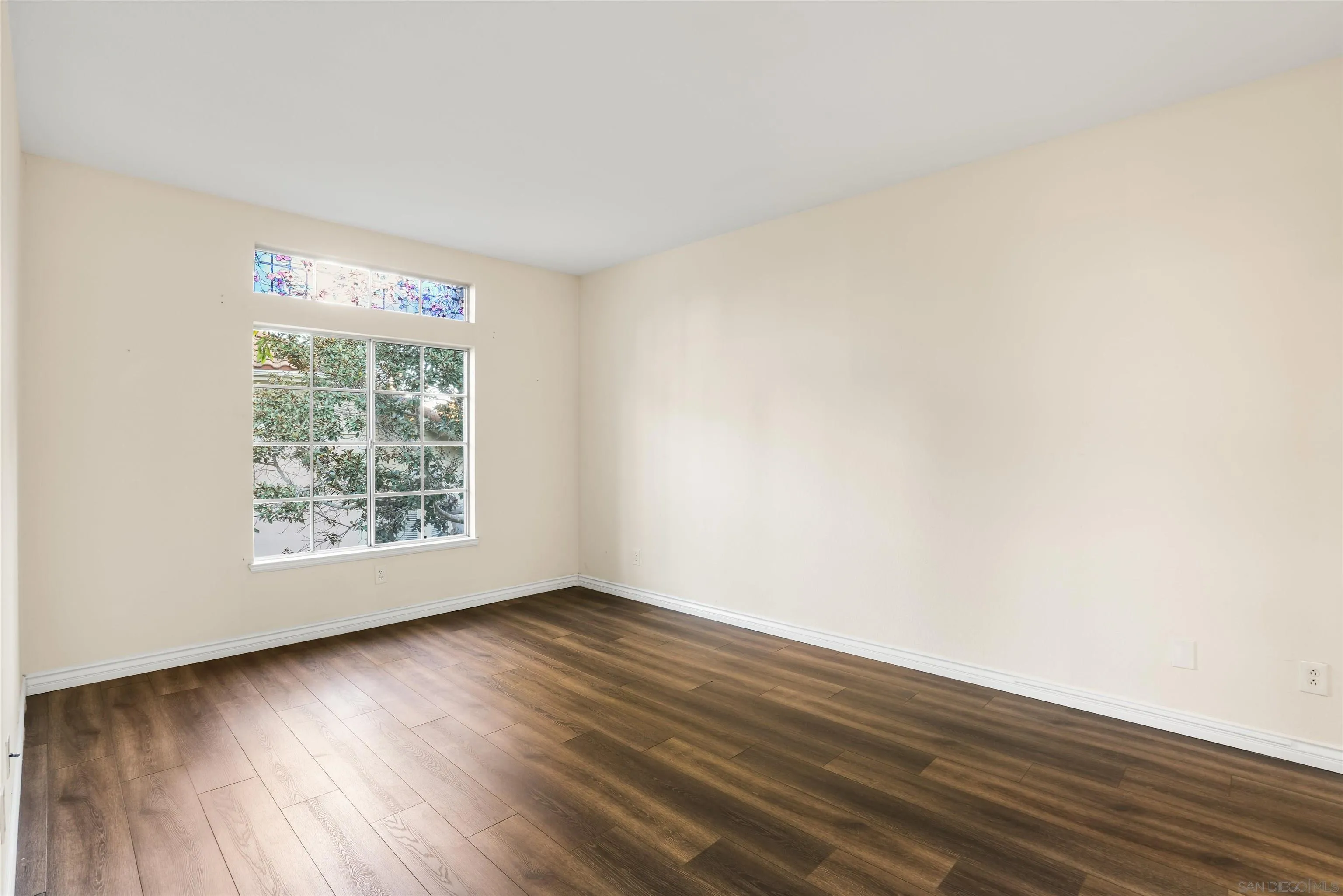 Photo #11: 260005264 Listing: Photo #11