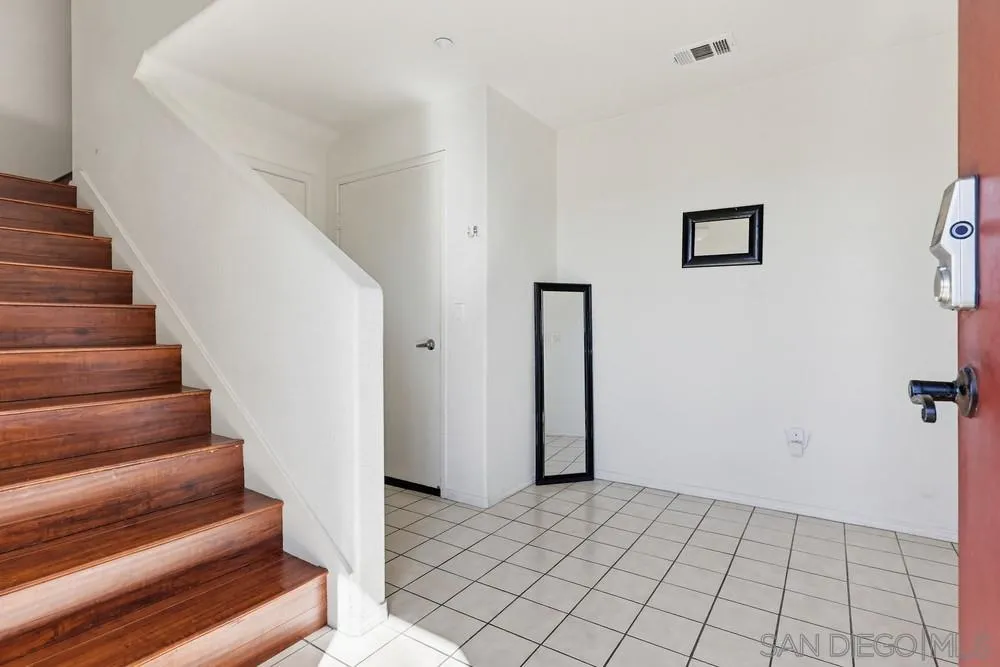 5427 Soho View Ter, San Diego, CA, 92105