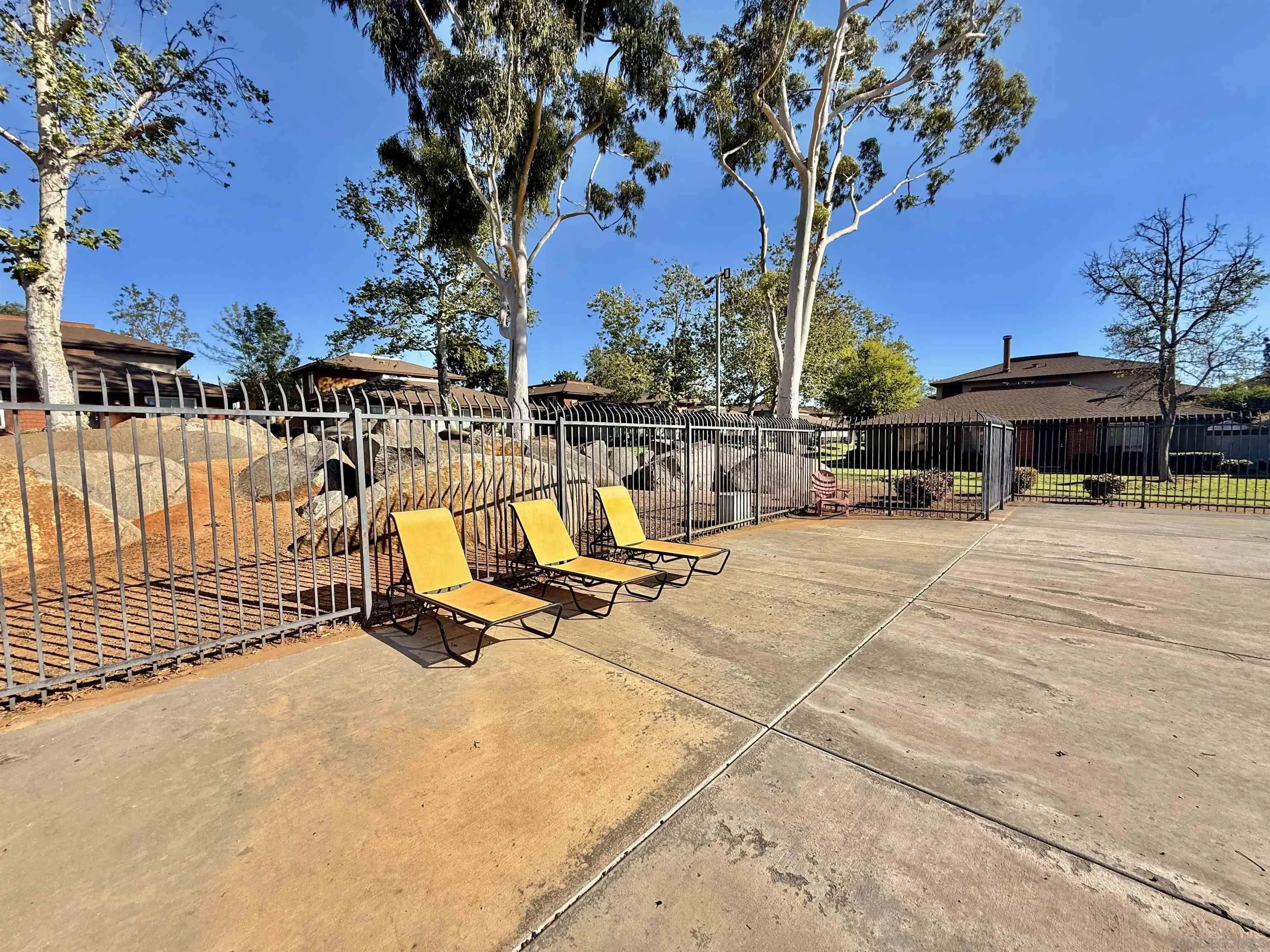 https://cdn.realtyfeed.com/cdn/127/260005266/a4960c9551626a669978a21463363074.webp