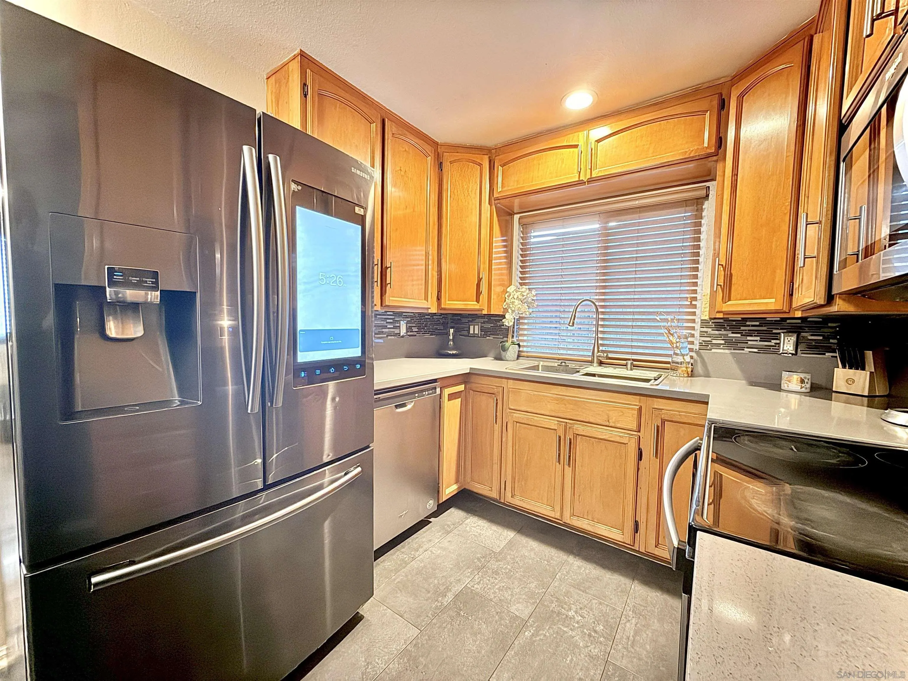https://cdn.realtyfeed.com/cdn/127/260005266/a902c8cde56cd35e24173c7ed356107c.webp