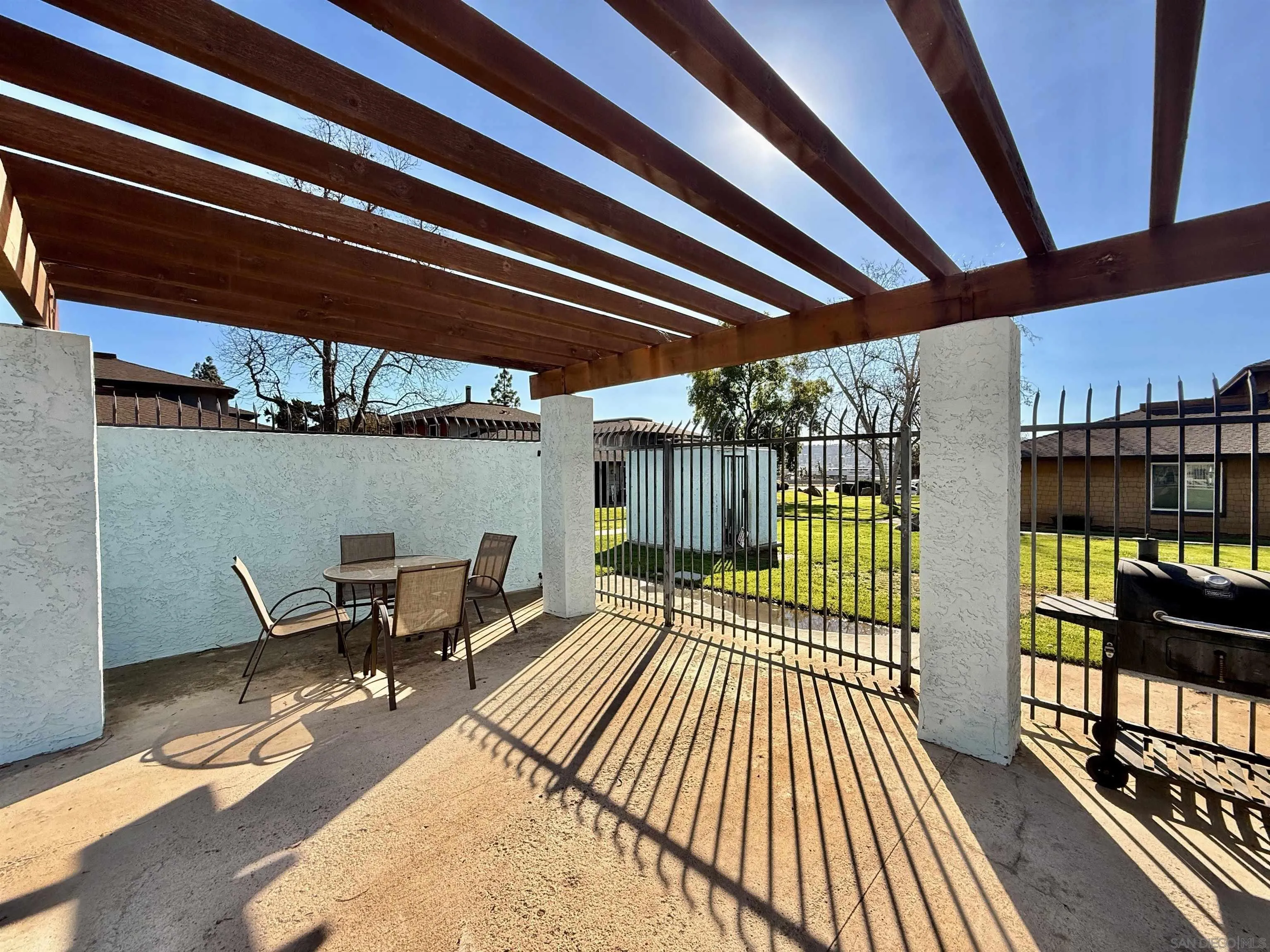 https://cdn.realtyfeed.com/cdn/127/260005266/ee492d9b78e9a4dc53f6bb36a513ba5e.webp