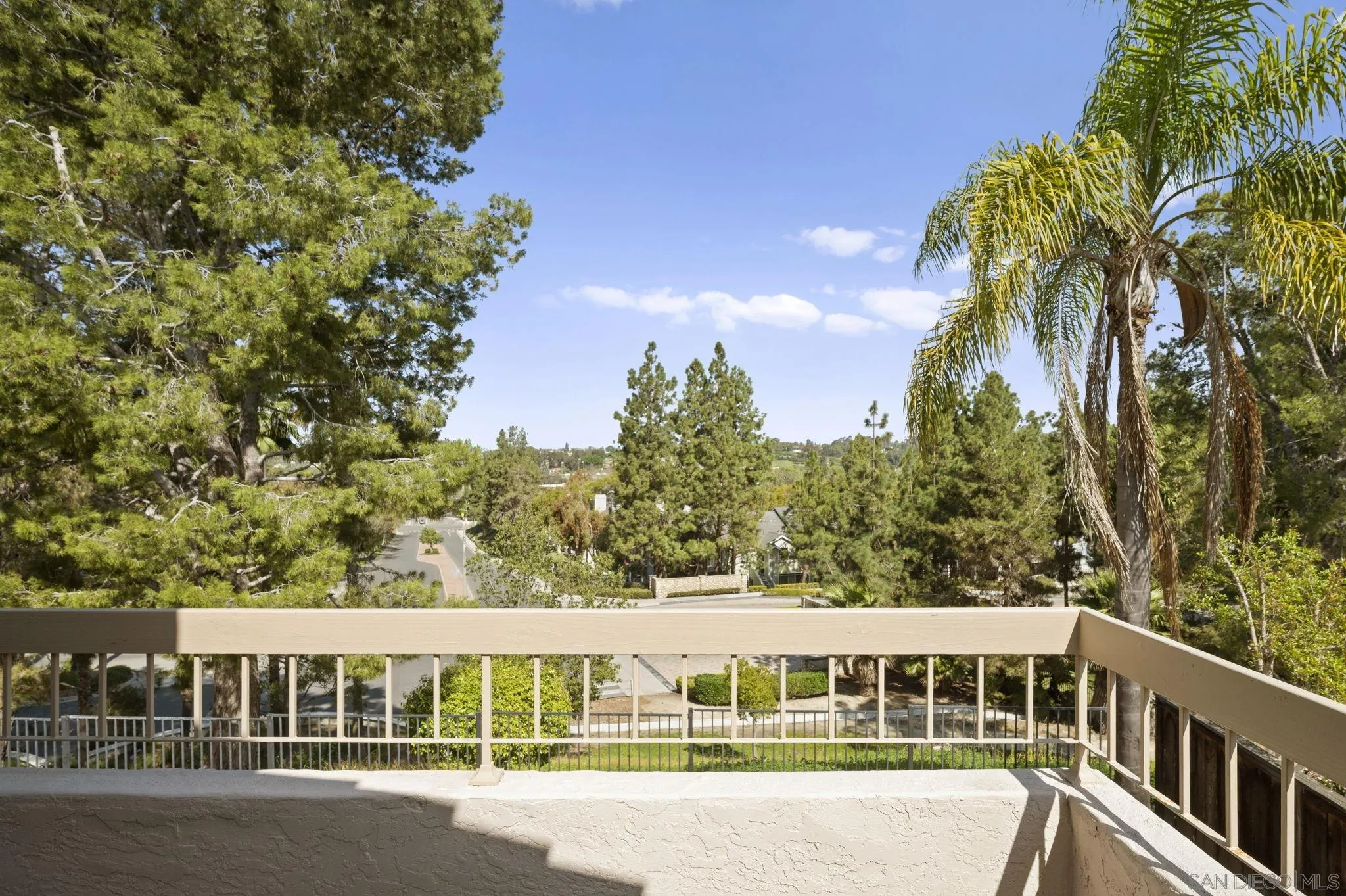 https://cdn.realtyfeed.com/cdn/127/260005270/b87801dca851775ad00b469e65226bd0.webp