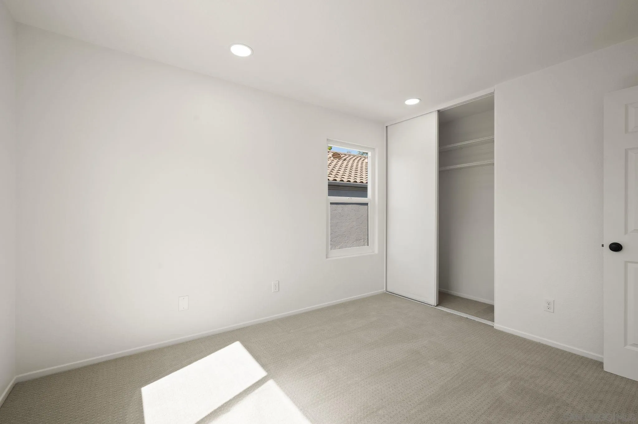 https://cdn.realtyfeed.com/cdn/127/260005270/f99c86ec21da8149d35e49623fa11b84.webp