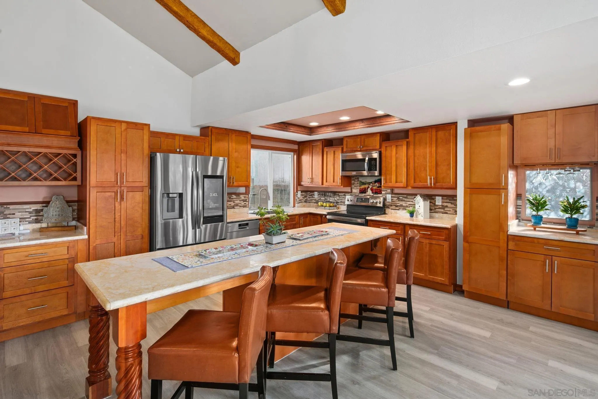 https://cdn.realtyfeed.com/cdn/127/260005276/1f10f187d338ec8a5b6356cf686bf2af.webp
