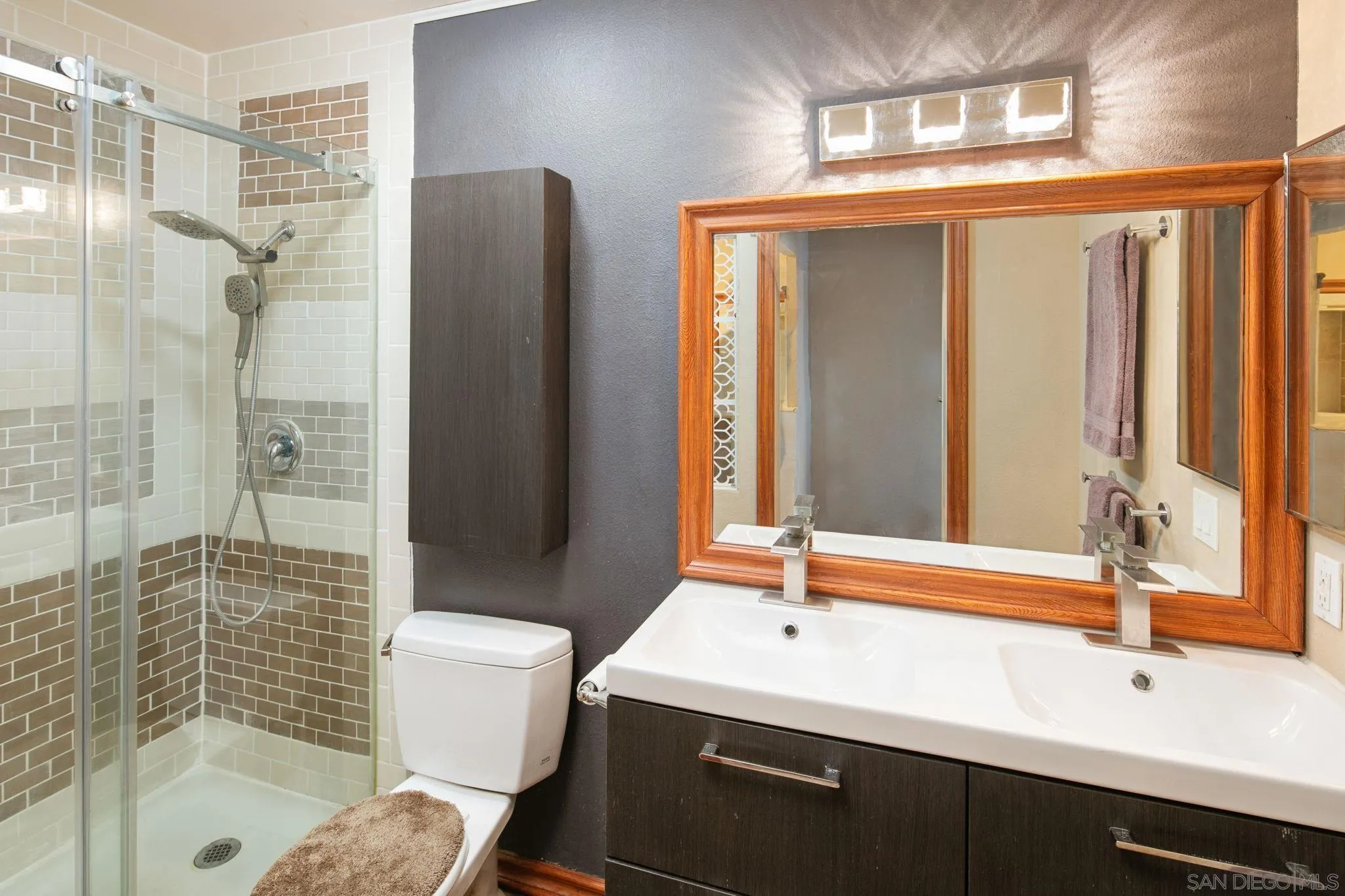 https://cdn.realtyfeed.com/cdn/127/260005276/41e5daab350f913db10f09b1e4790f34.webp