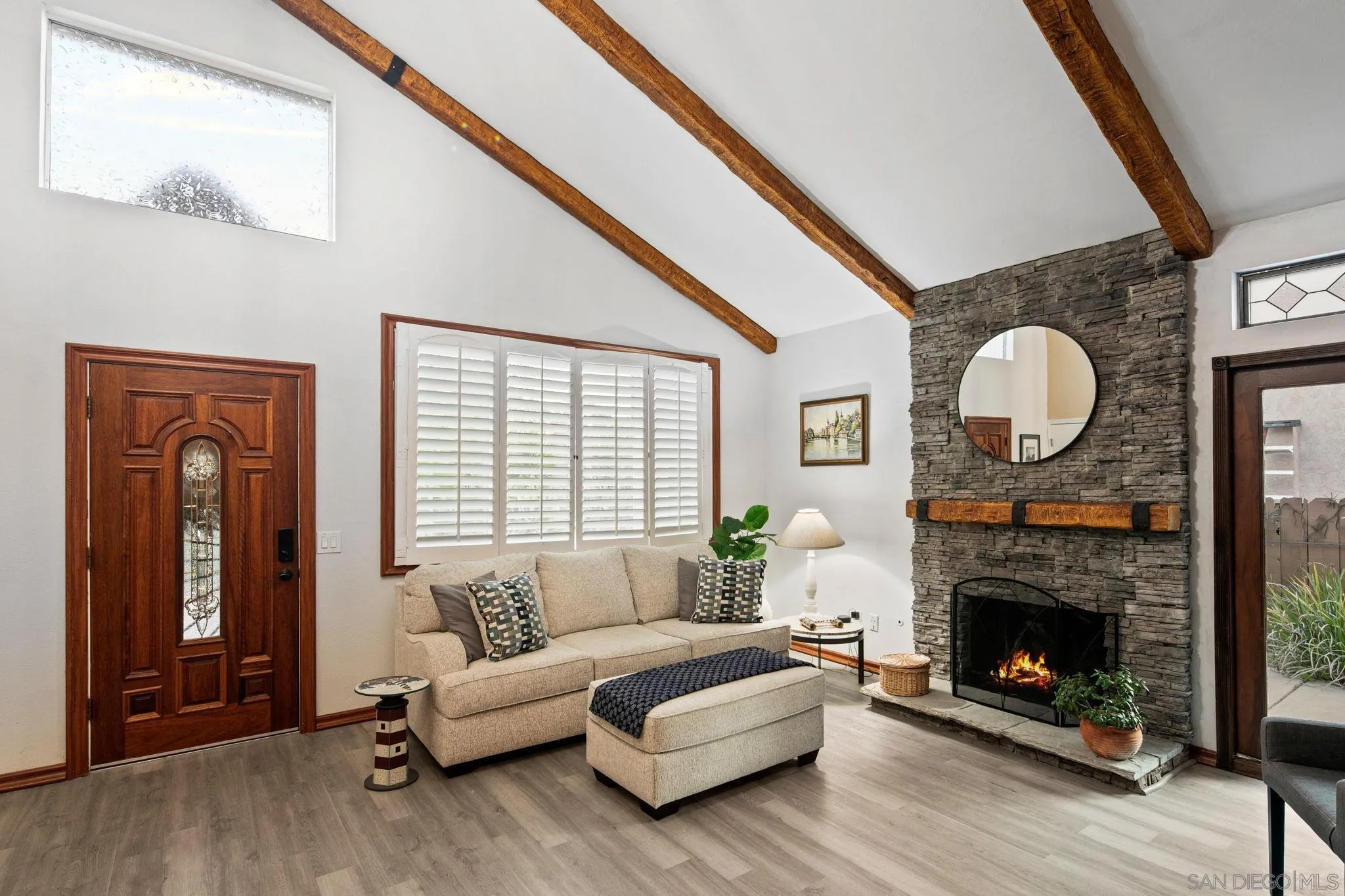 https://cdn.realtyfeed.com/cdn/127/260005276/e864957c204fe9c114cbfc8e8c493fc4.webp