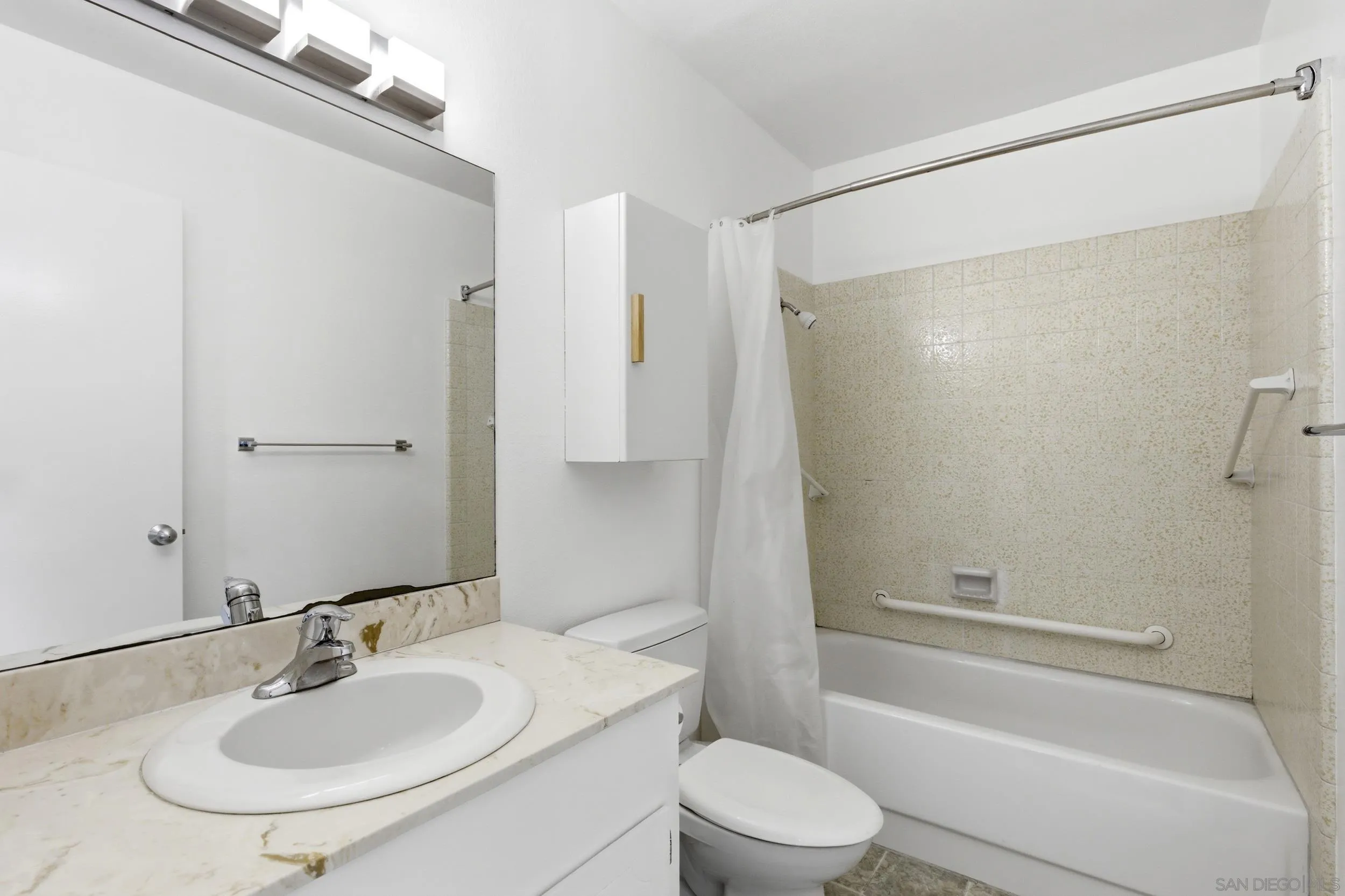 Photo #9: 260005277 Listing: Photo #9