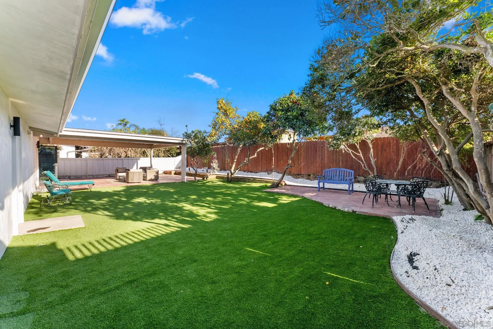 https://cdn.realtyfeed.com/cdn/127/260005280/e992df2493d43561d8367fe99f746f23.webp