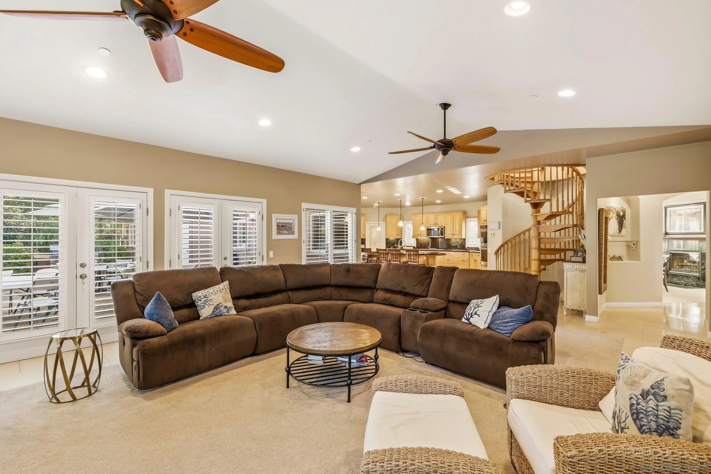 https://cdn.realtyfeed.com/cdn/127/260005282/1503b76d65a9a8805816d6743e1a22da.webp
