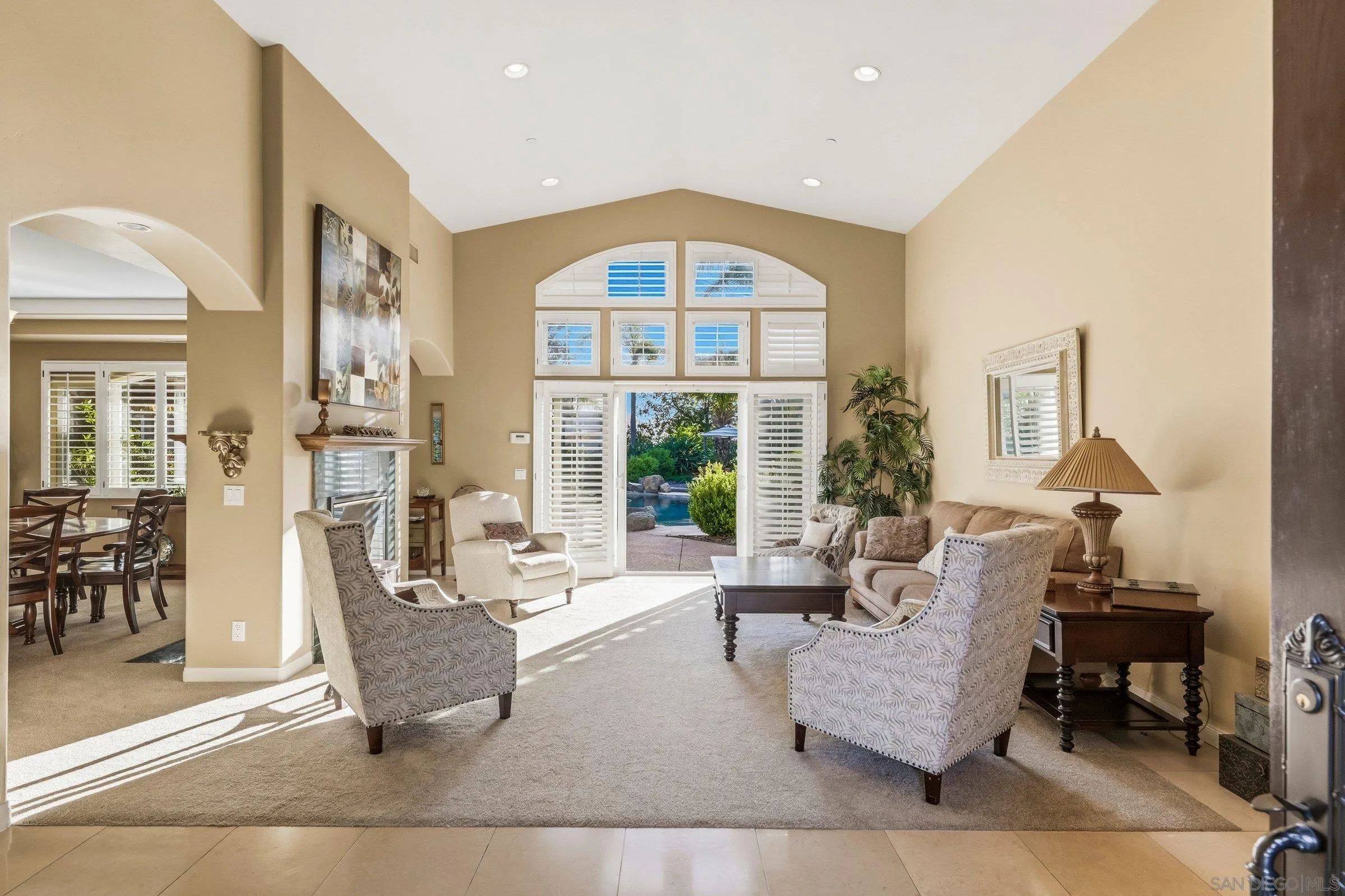 https://cdn.realtyfeed.com/cdn/127/260005282/90019f7c651515f59788701e3bc15d76.webp