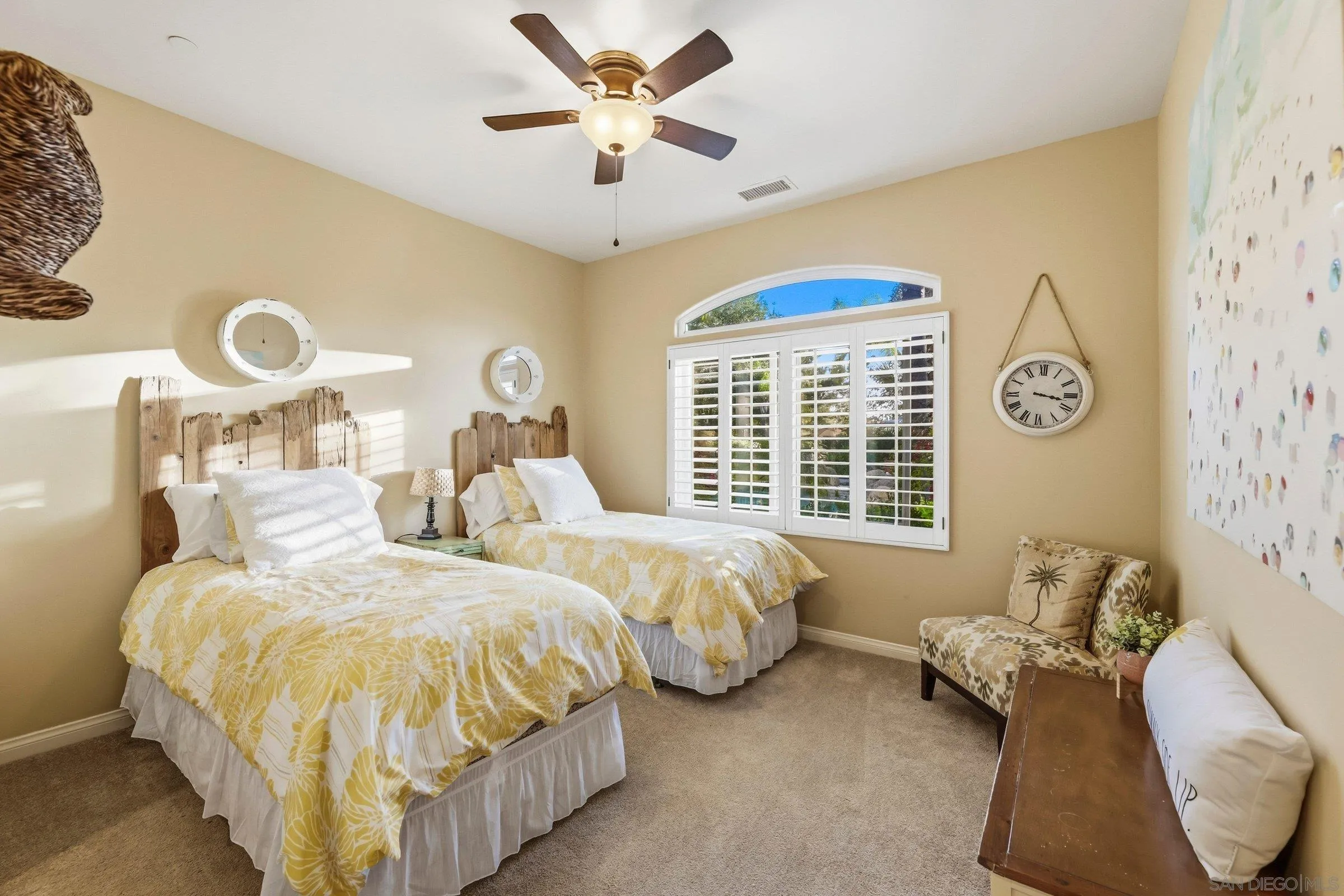 https://cdn.realtyfeed.com/cdn/127/260005282/ca61440ebb275a417d67af700d254e76.webp