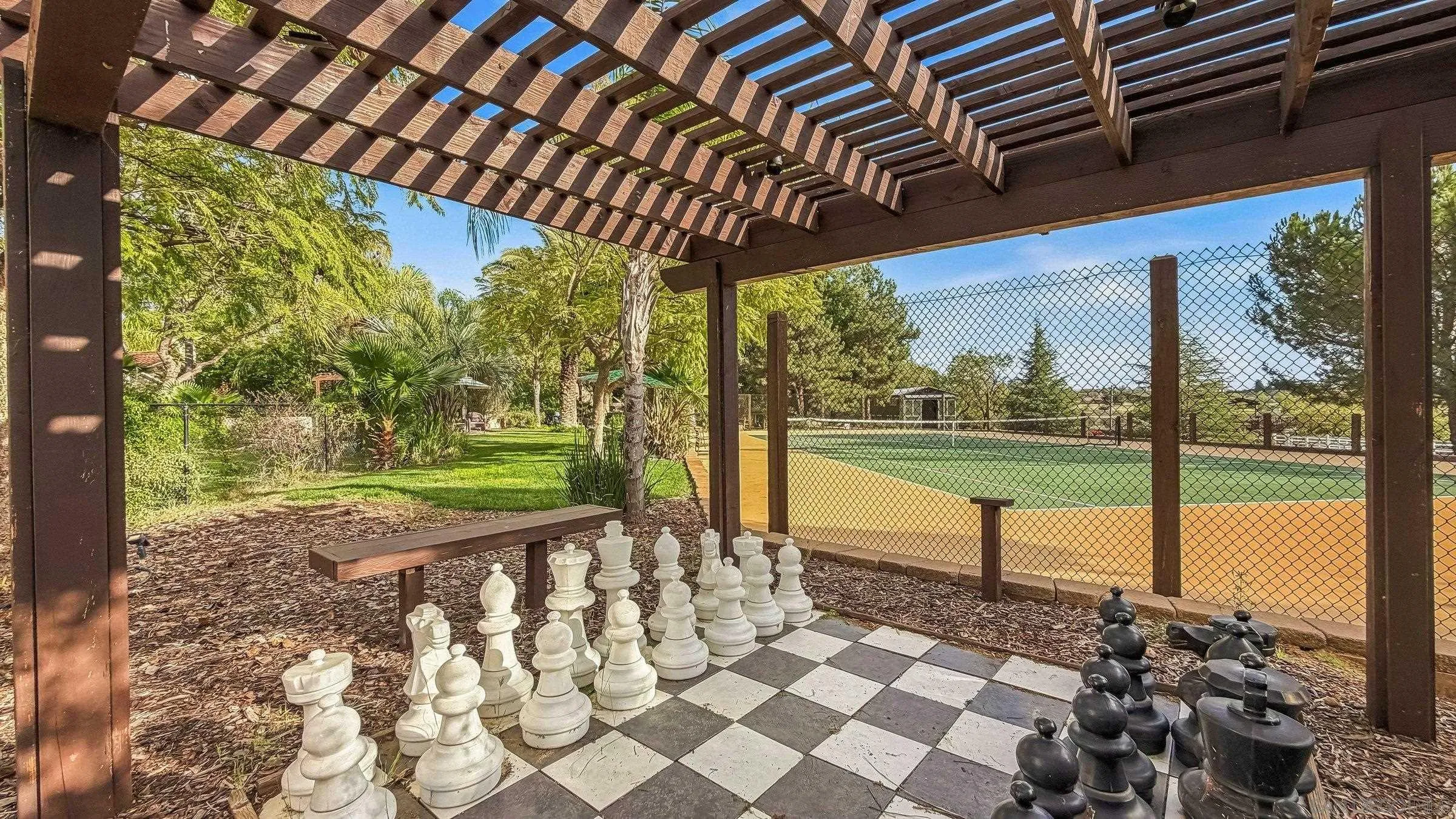 https://cdn.realtyfeed.com/cdn/127/260005282/e19cb2035d9bb11765c1a443a4d9ae37.webp