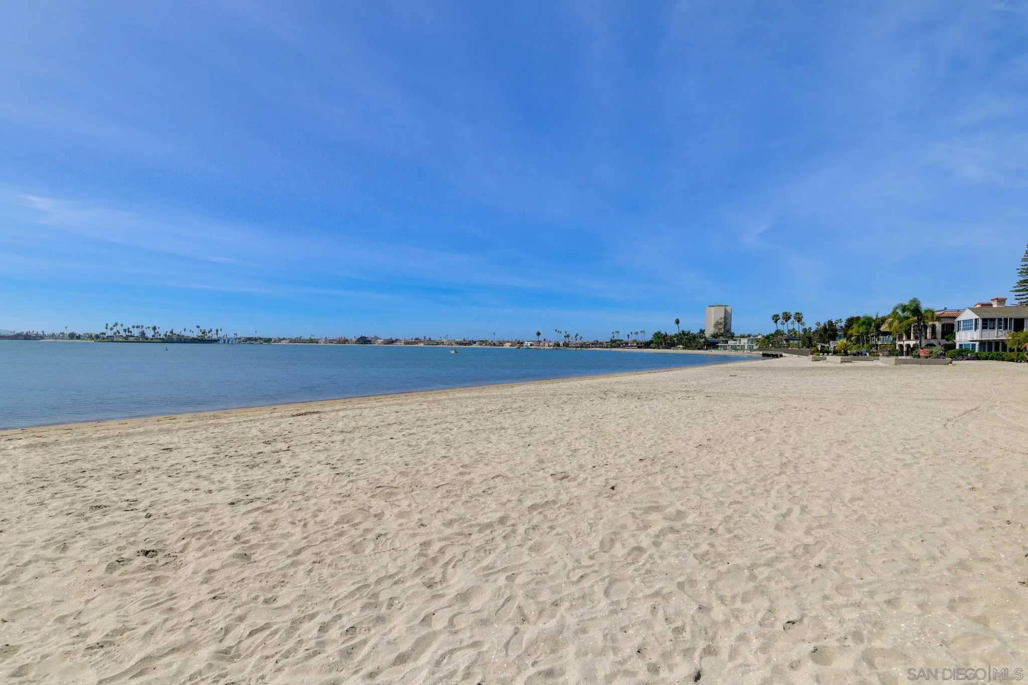 https://cdn.realtyfeed.com/cdn/127/260005284/1cfddb098b7e6b2ab45ce9bb91263333.webp