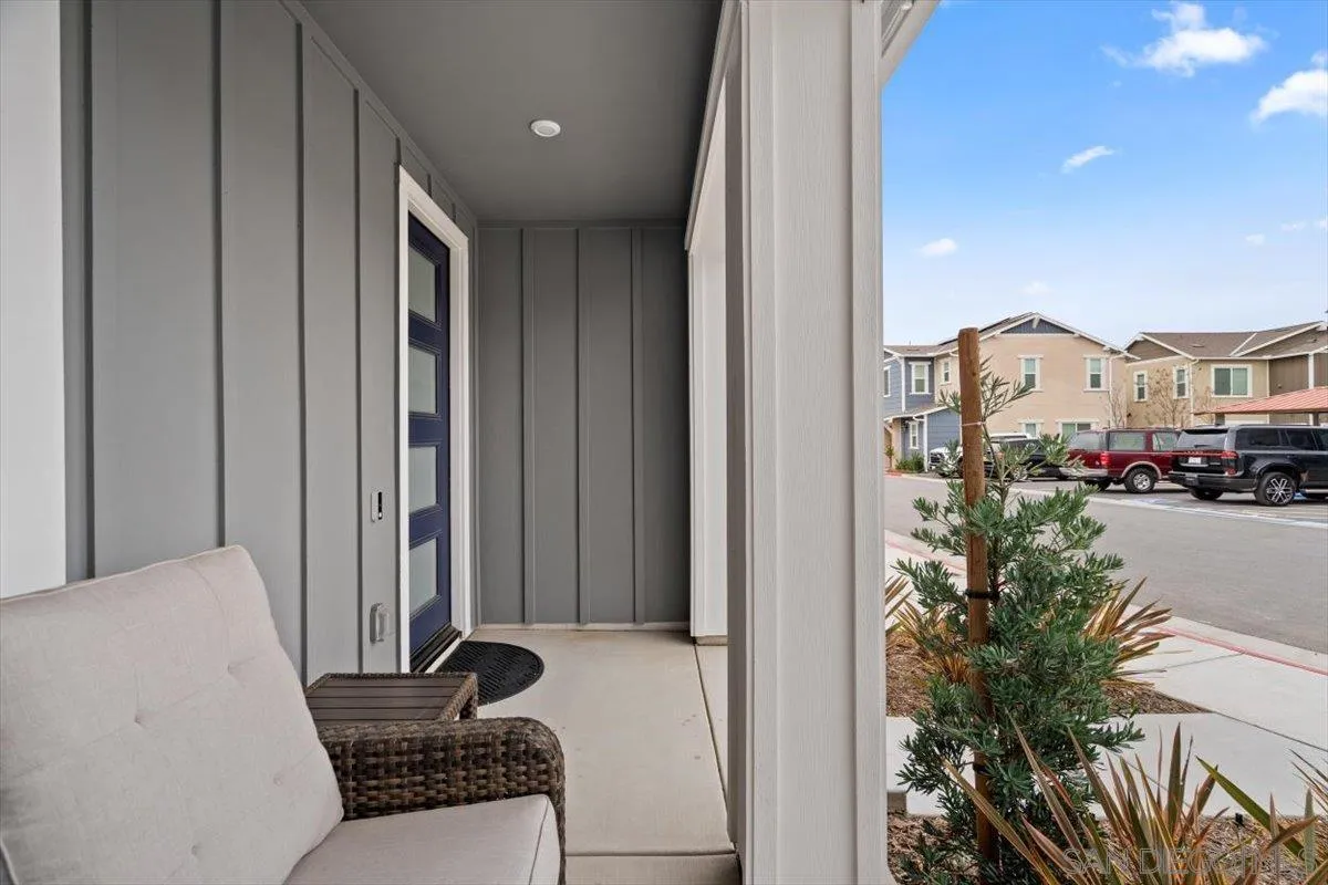 https://cdn.realtyfeed.com/cdn/127/260005285/805769cfe01815bcef5d9a68dd995306.webp