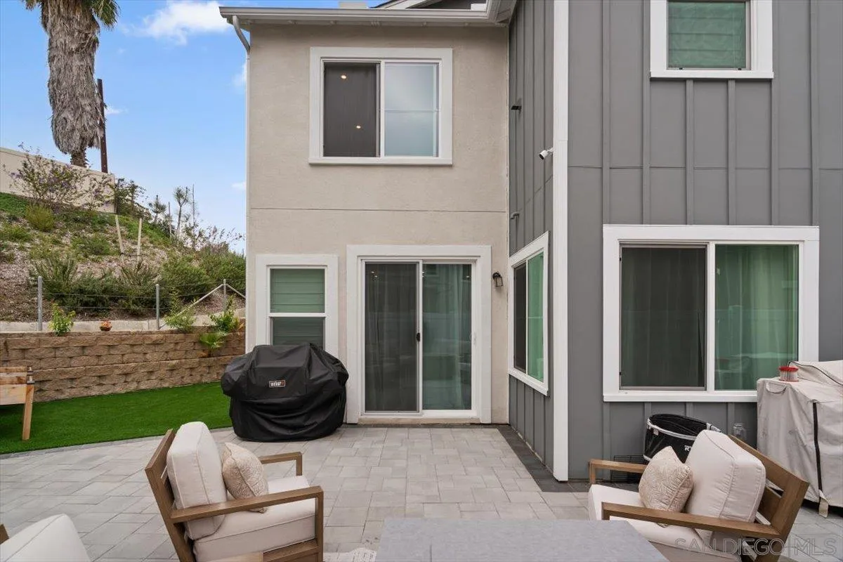 https://cdn.realtyfeed.com/cdn/127/260005285/a8da645f553bf6ed13624e06844fc820.webp