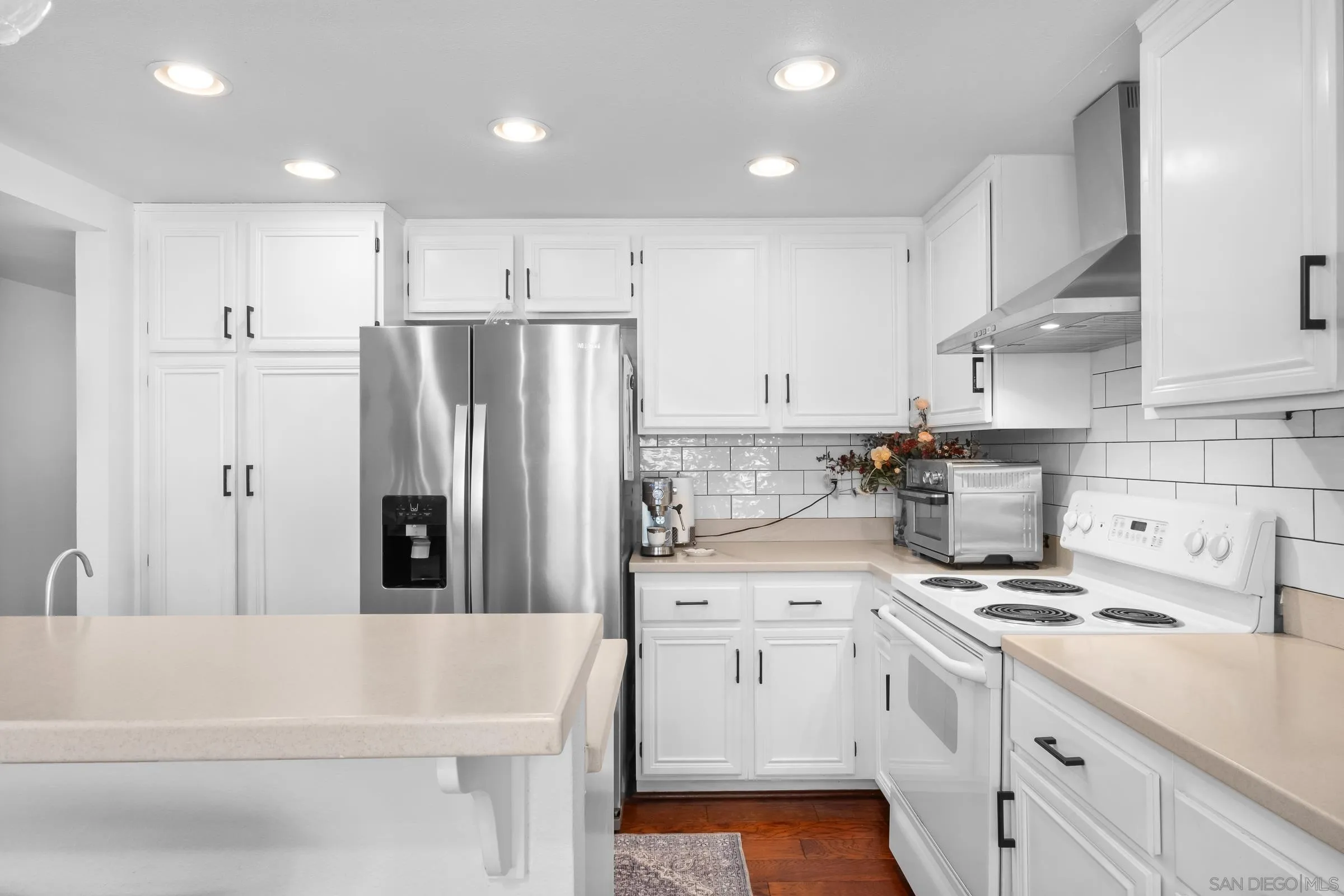 Photo #11: 260005287 Listing: Photo #11