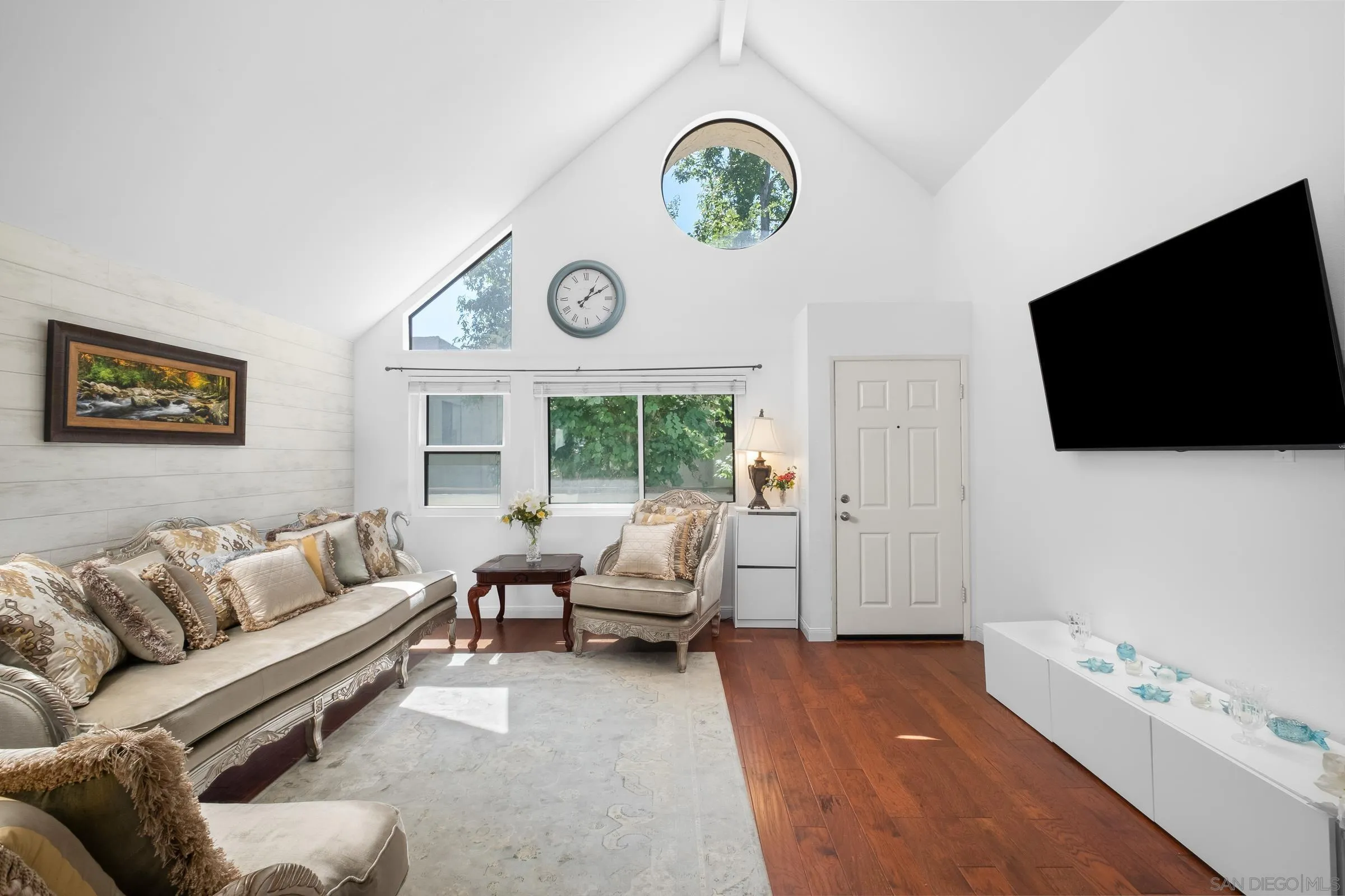 Photo #5: 260005287 Listing: Photo #5