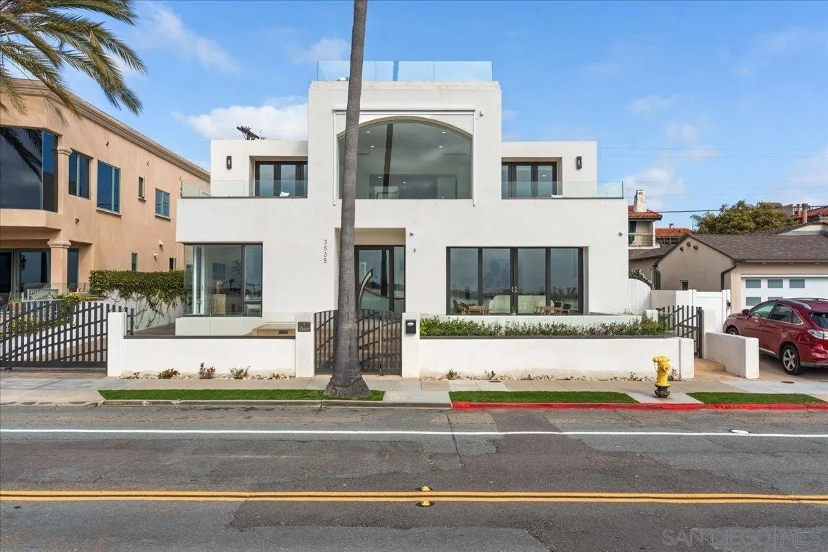 https://cdn.realtyfeed.com/cdn/127/260005293/2b1b184f66a5cd12f3f07e76c2993859.webp