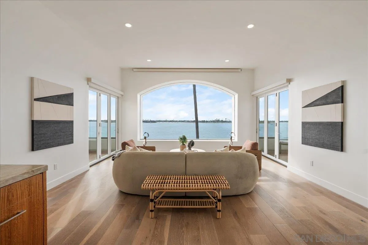 https://cdn.realtyfeed.com/cdn/127/260005293/4f97f04989db6dbec9af891d5f10ca1a.webp