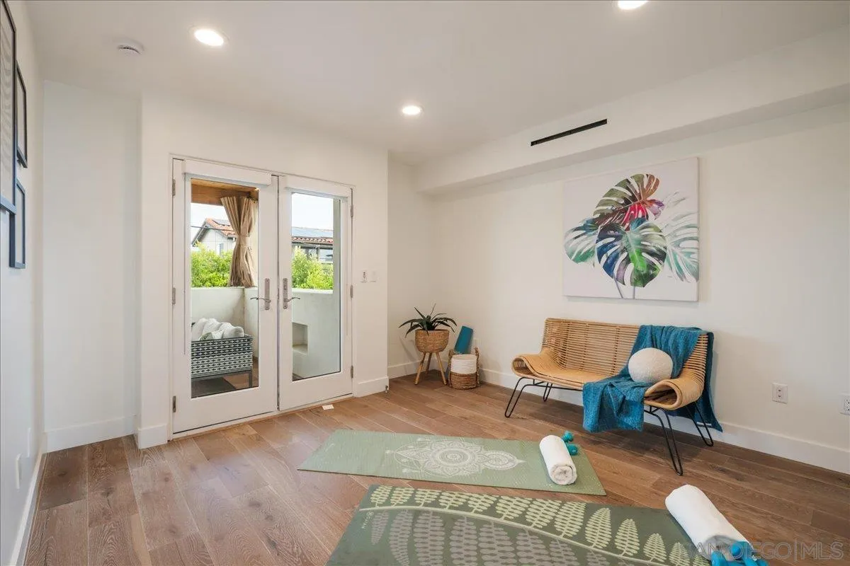 https://cdn.realtyfeed.com/cdn/127/260005293/a1387b16fe8bfe3cfd68bfcae43d09f6.webp