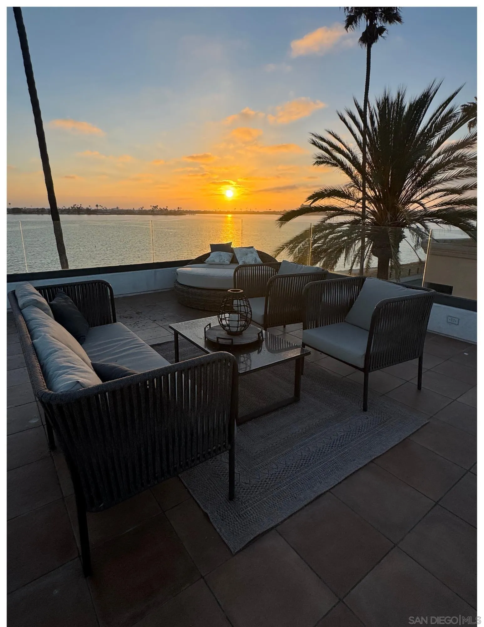 https://cdn.realtyfeed.com/cdn/127/260005293/cdc95d018a6fb4d028da93381c08899d.webp